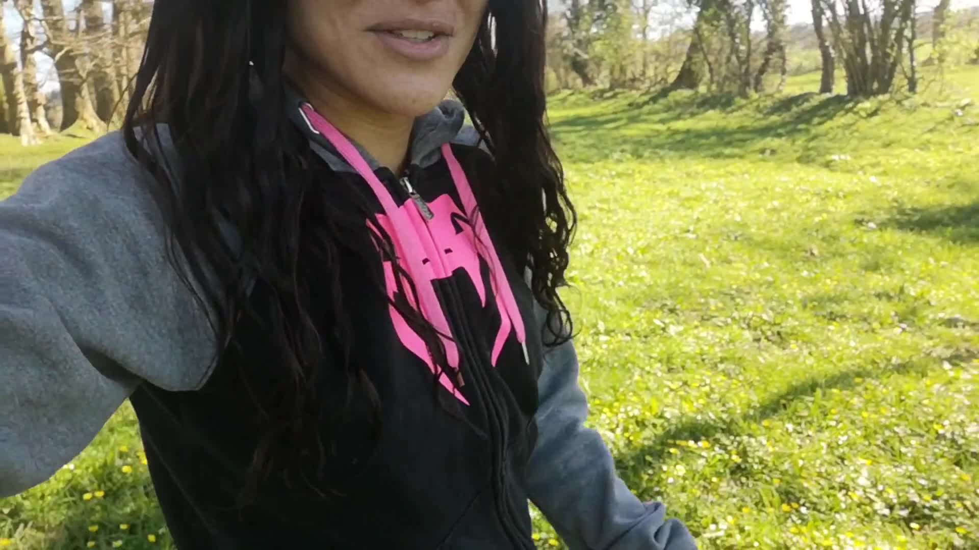 0036 - Confinement avec SOLVEIG： jour 2 - branlette en plein nature (ph5e72266a0600b)