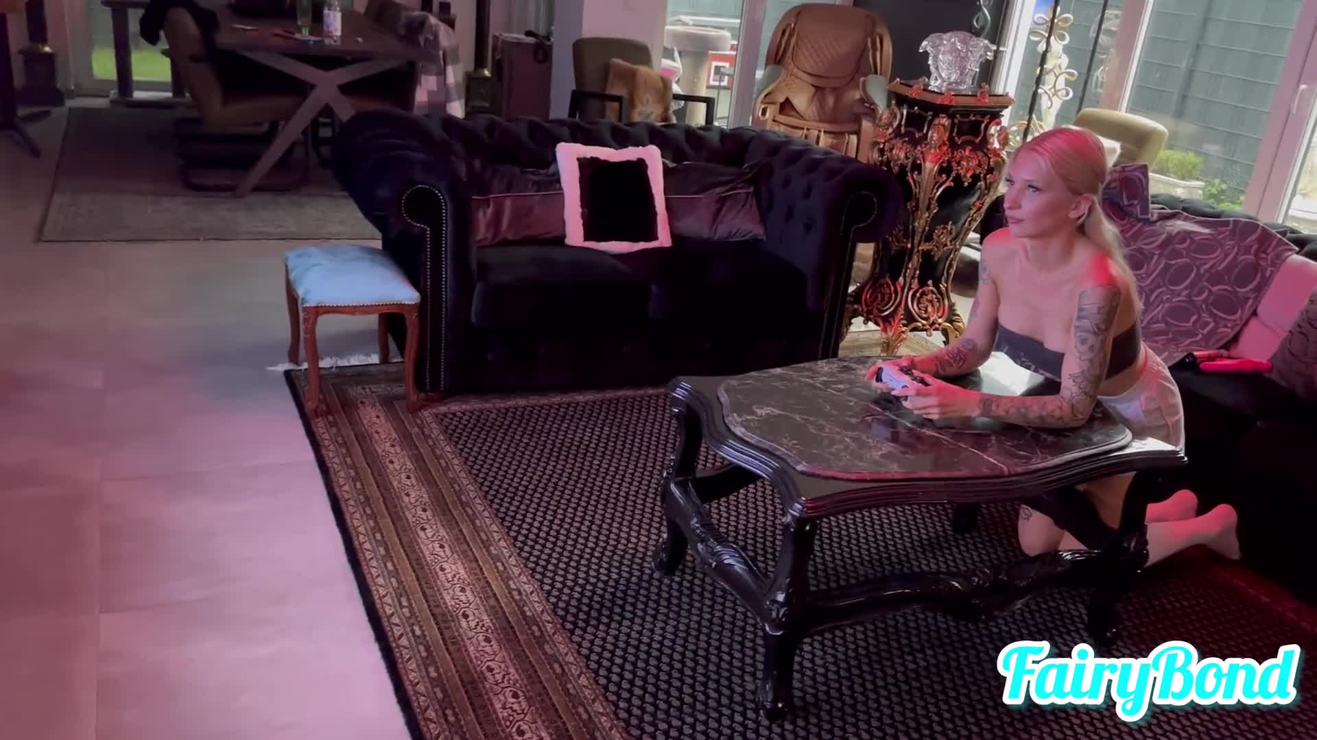 0016 - Ist es ok wenn ich weiterspiele während du jedes Loch fickst？ (64d0020eddd7c)