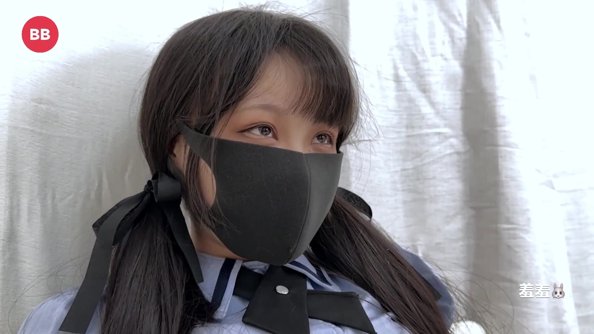 超嫩肌肤！羞涩无毛学妹初体验