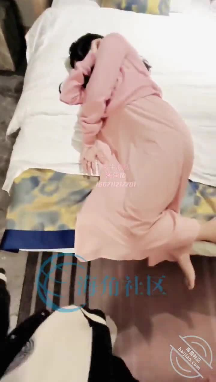 大牛原创10 不再犹豫抓住机会！无套操了醉酒后不省人事的女儿[鬼父大牛]