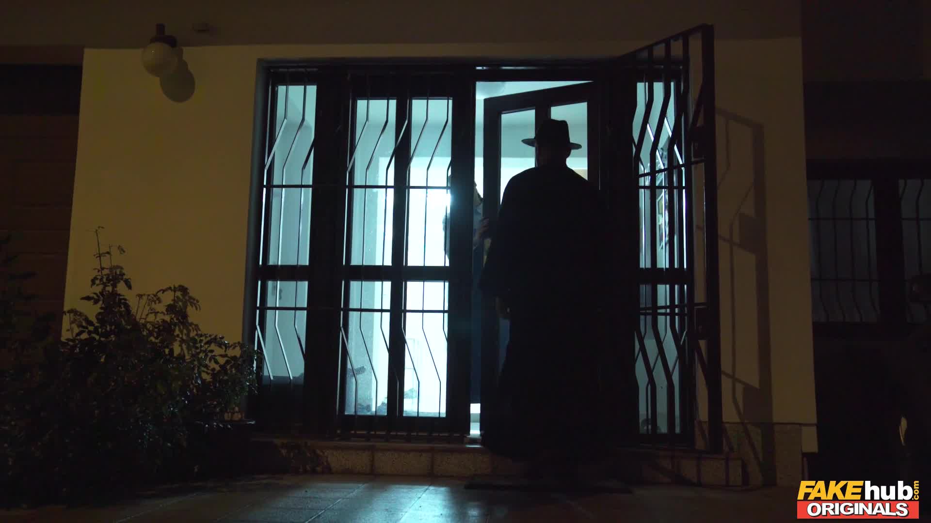 fakehuboriginals.21.12.10.cassie.del.isla.and.blondie.fesser