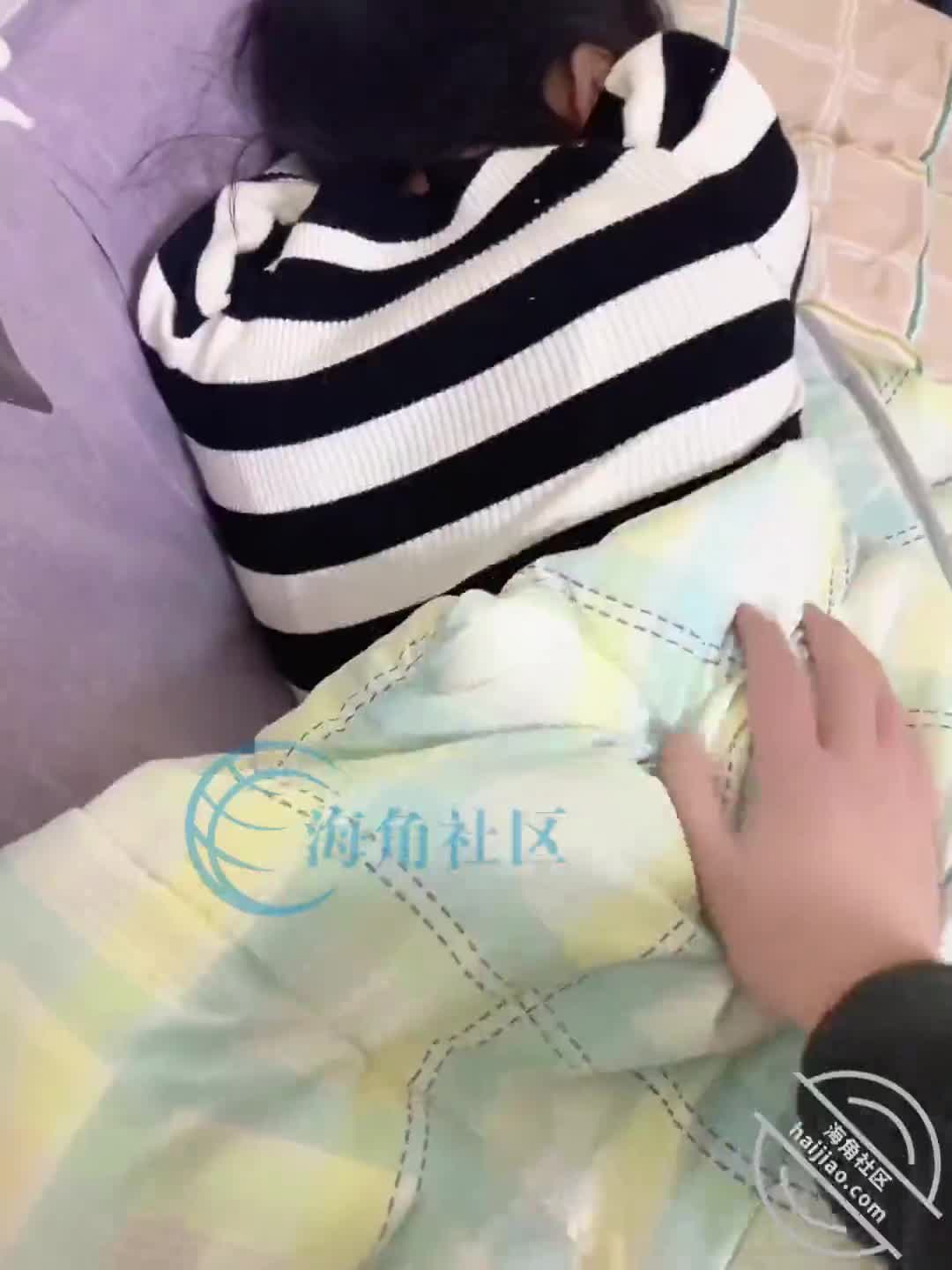 《原创》表姐喝多回家被我强奸，插进去的时候还叫着初恋的名字[蜜桃臀表姐]