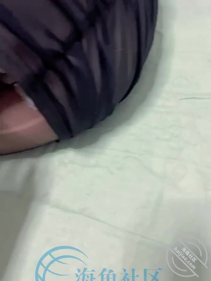 （原创）巨乳表姐喝醉归来。为不省人事的表姐戴上手铐铃铛开干![巨乳表姐住我家]