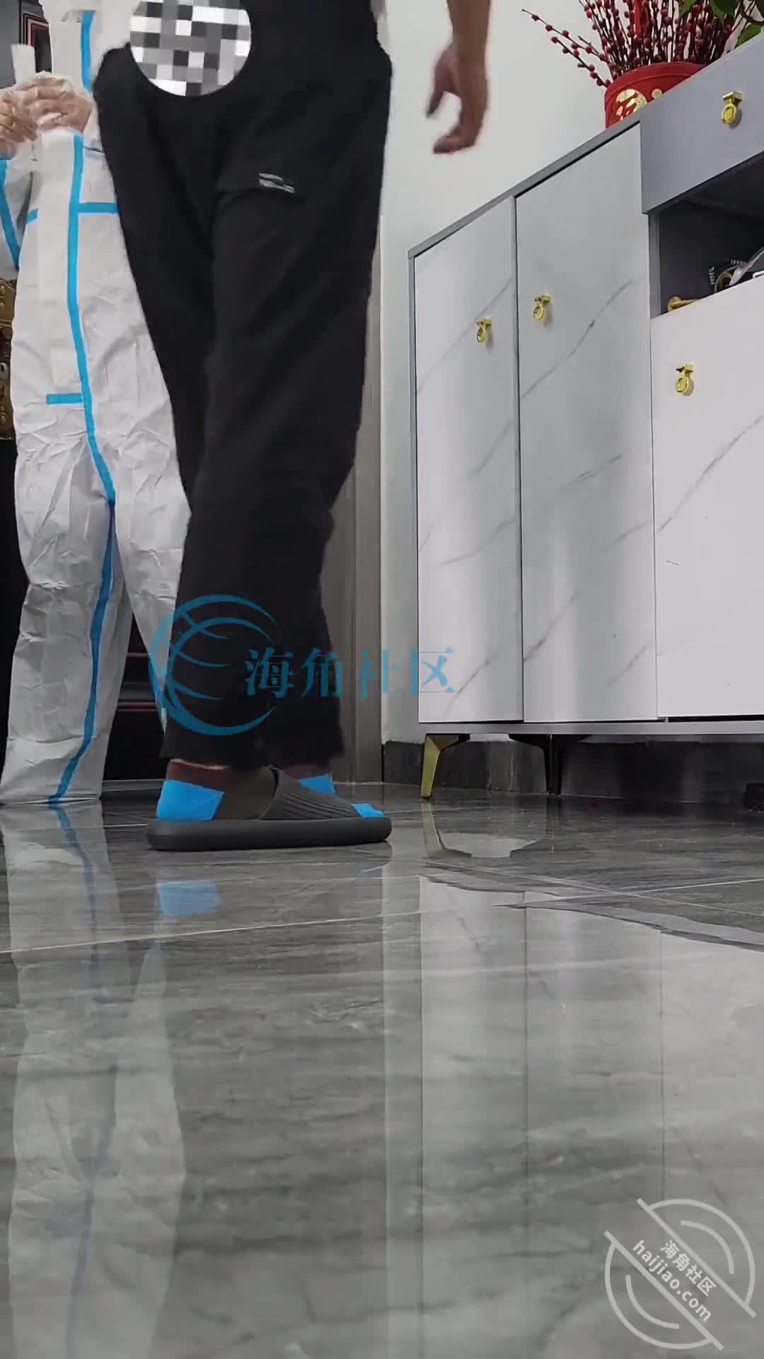 十二) 密谋 强上了 穿防护服的大白二姐 下[我的大白二姐]