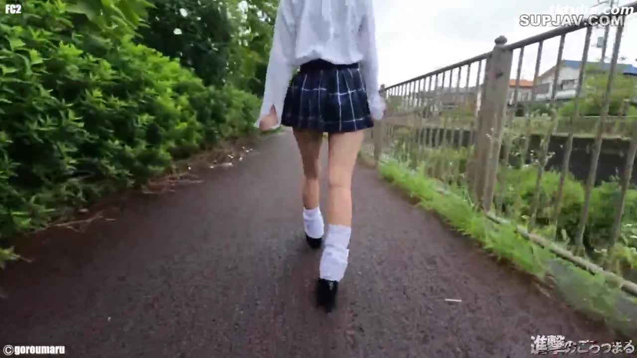 FC2-PPV-3176486【個撮86】完全顔出し県立普通科K③超スジパイパン⑥超ミニスカパンモロで歩道＋団地＋公園露出中出し後は再注入してお掃除フェラ期間限定