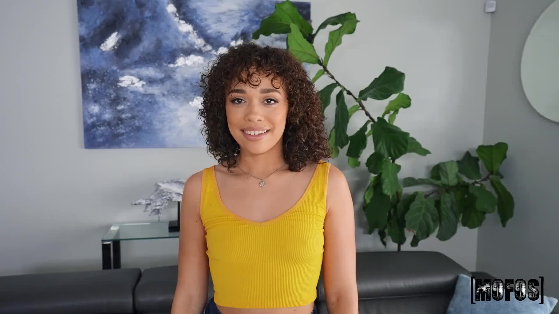 DontBreakMeWillowRyderLittleHandsBigDick