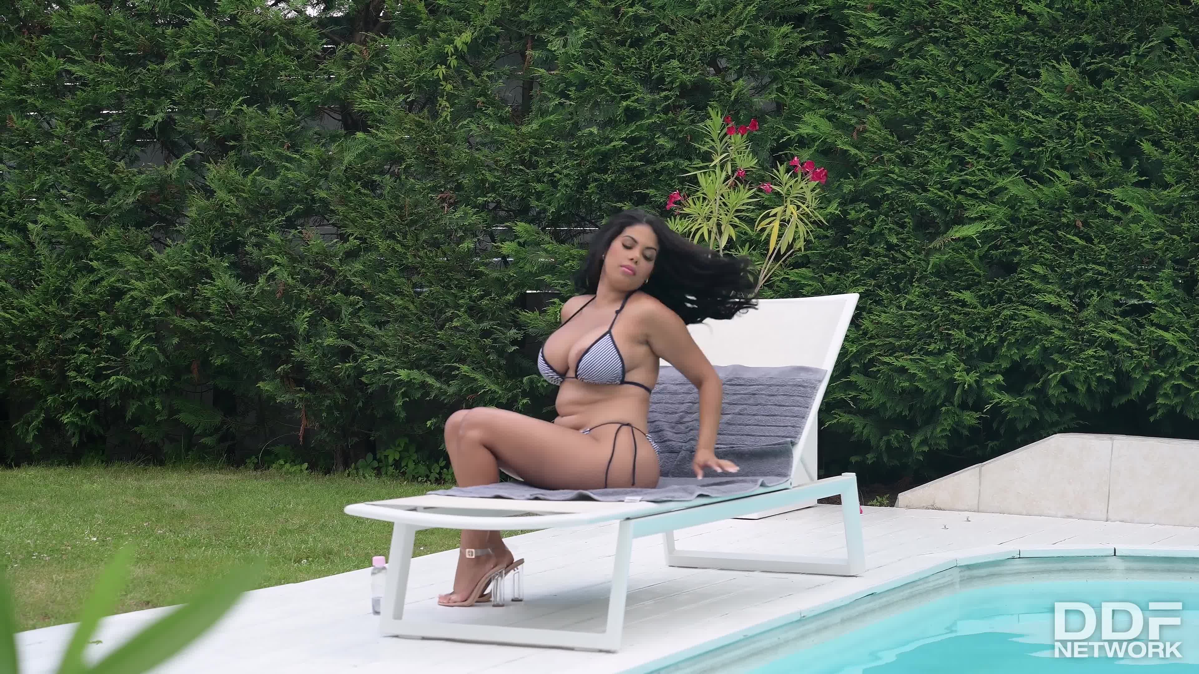 narcos-ddfb-20-08-31-kesha-ortega-venezuelan-voyeurs-talented-titties-2160p