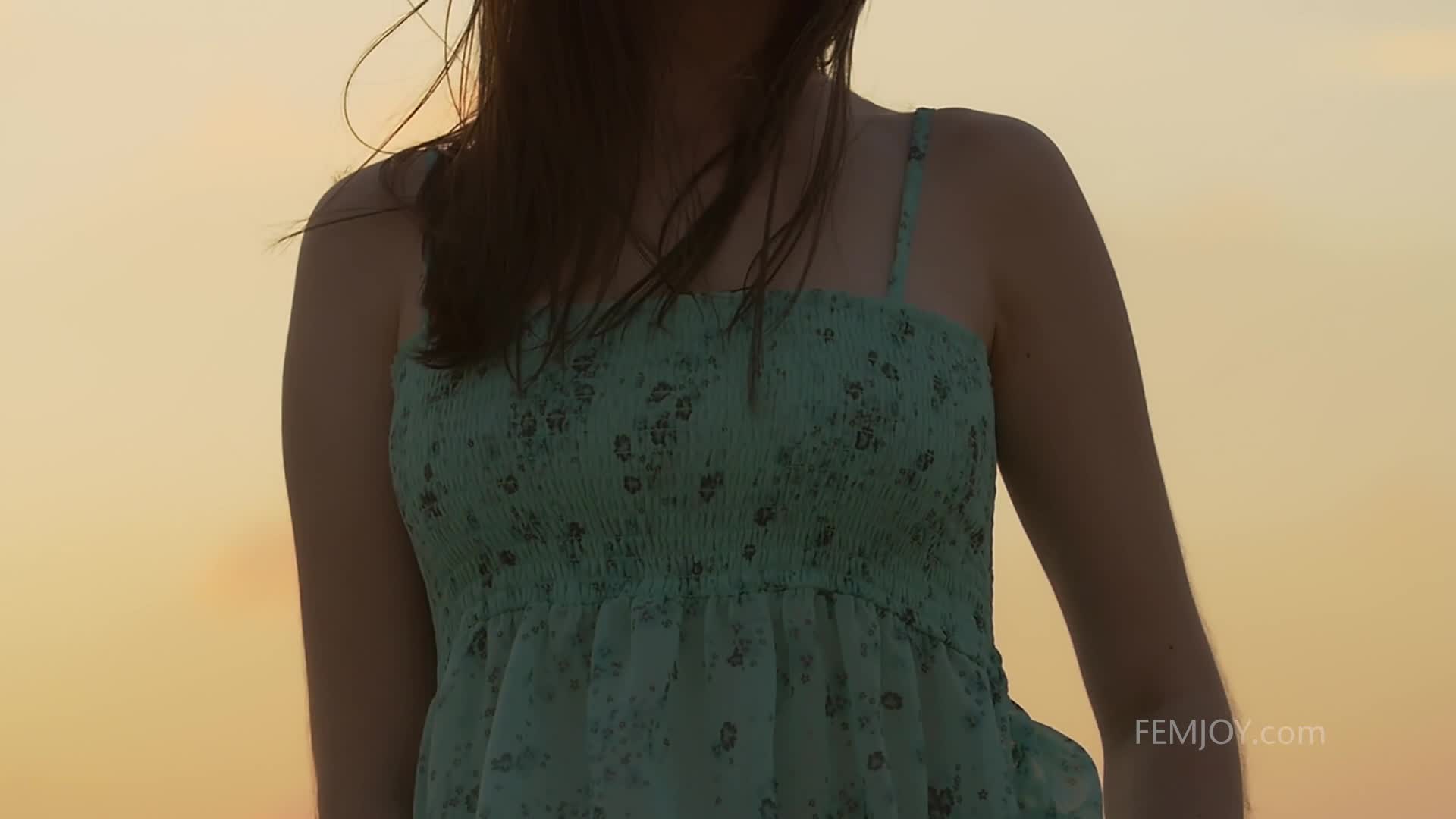 femjoy.19.11.02.serena.j.get.naked