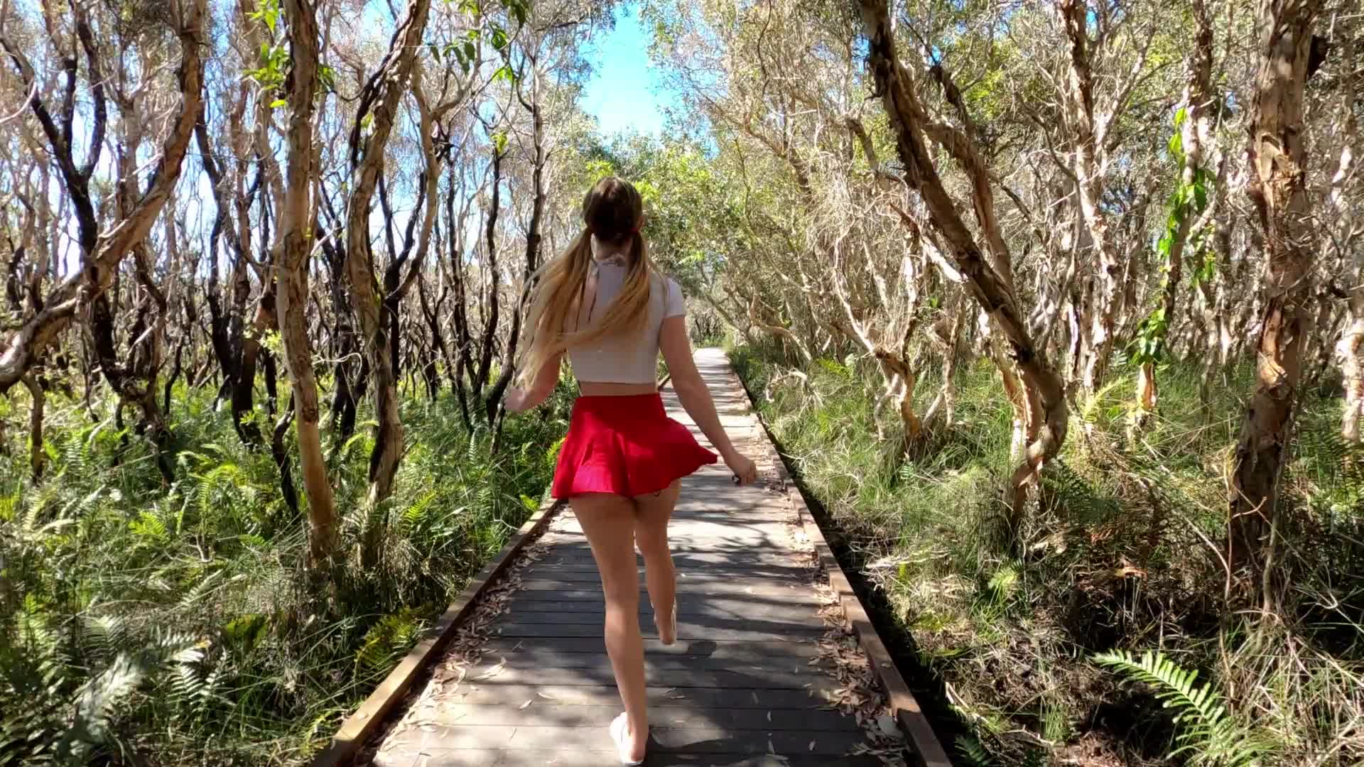 Cum for me again I don't care who's watching - SecretCrush4K (ph5f2cc3f44c846)