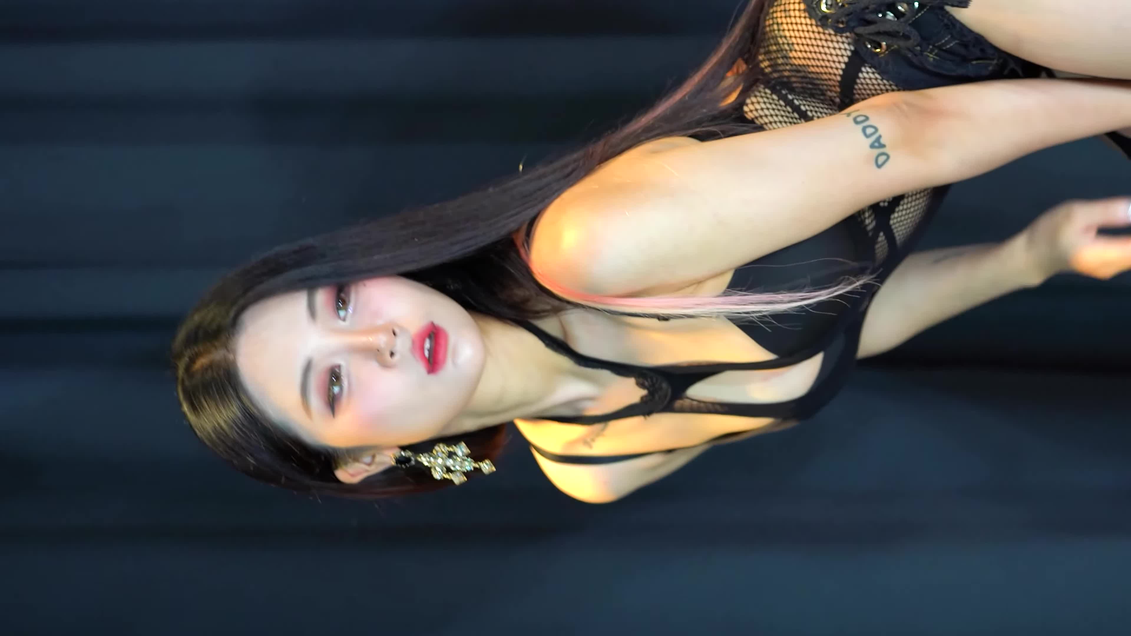 -200815 Girl Crush (Bomi) Photo Time 2 (Horizontal) by Shot 