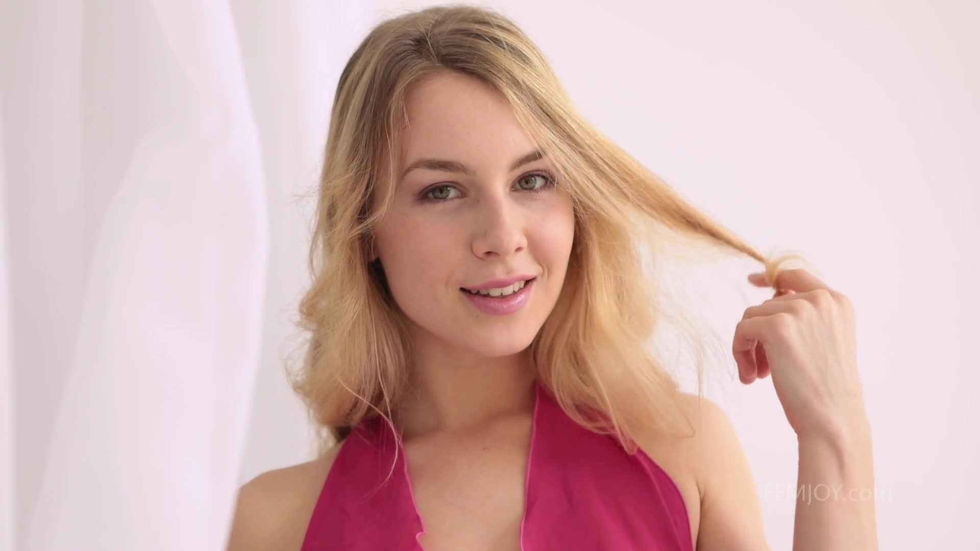 femjoy.20.10.03.alecia.fox.1080p