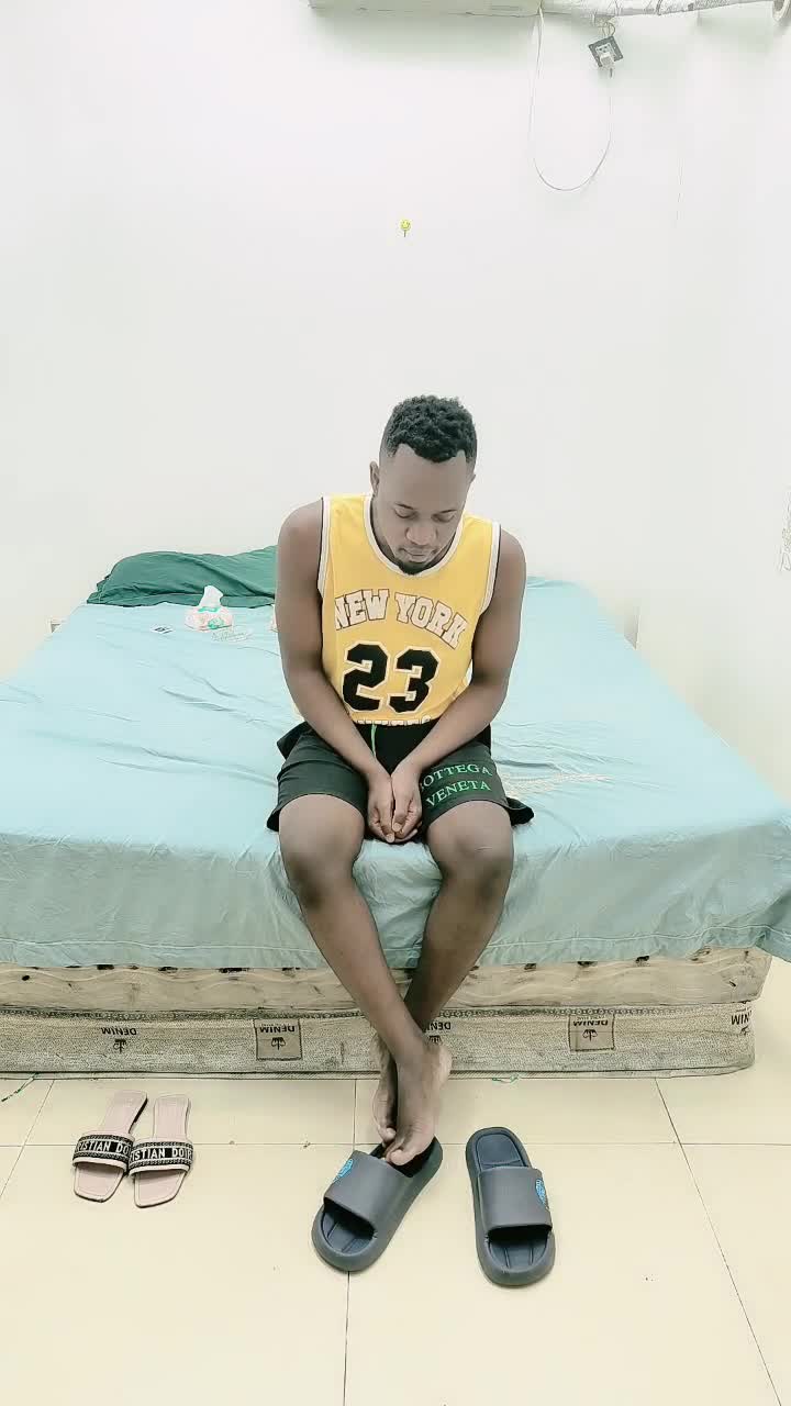 黑鬼开车20230910_225421