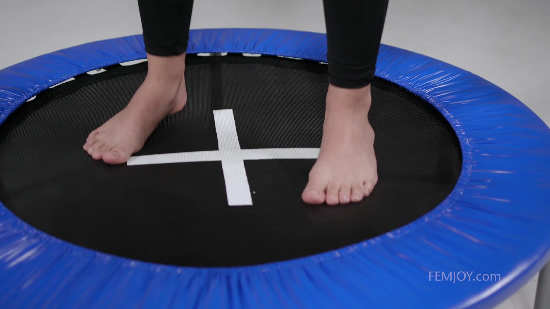 femjoy.19.06.08.angelina.s.floating