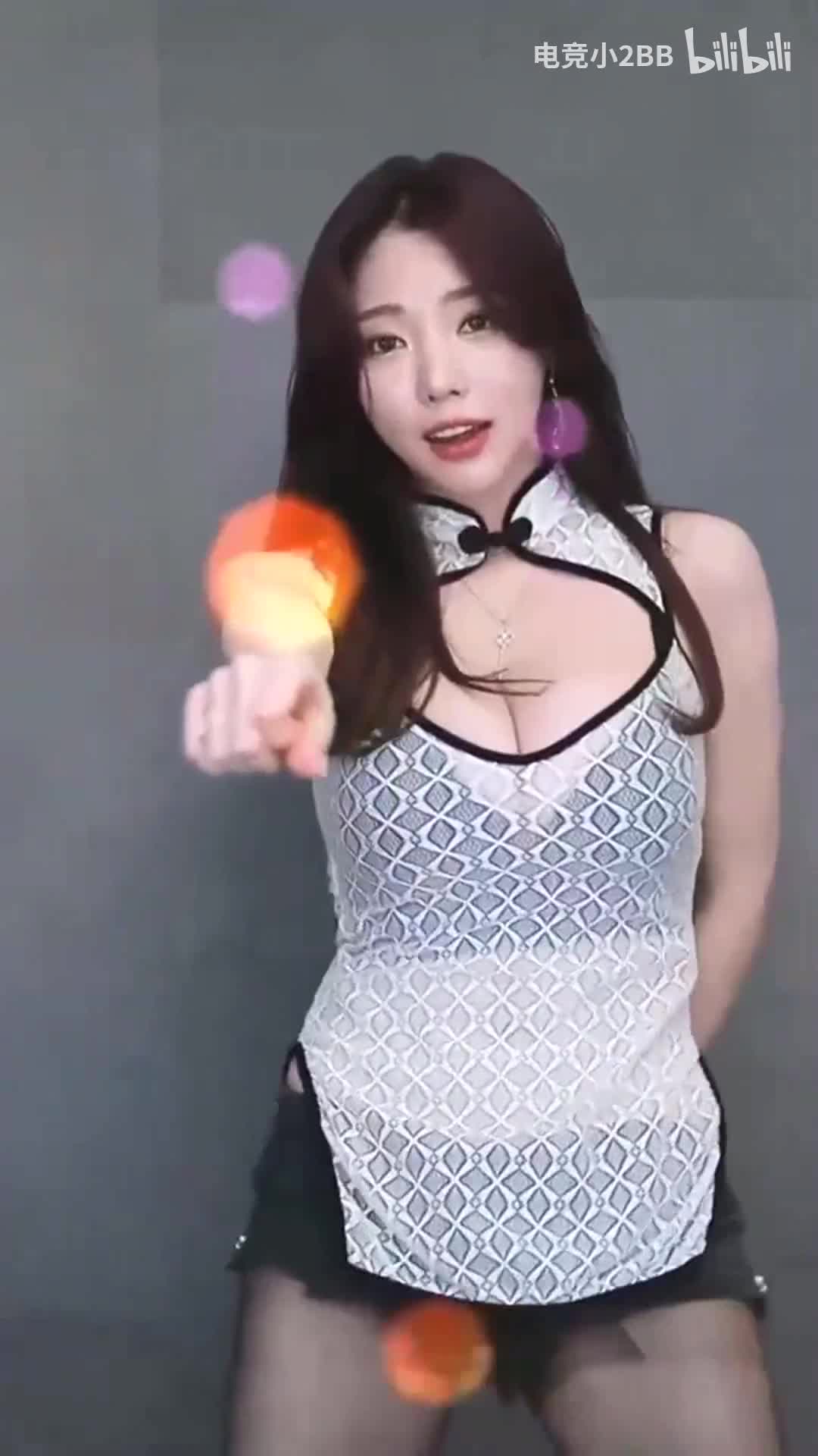 【AF19 】智媛 摩托摇【竖·屏】 - 1.【AF19 】智媛 摩托摇【竖·屏】(Av960434405,P1)