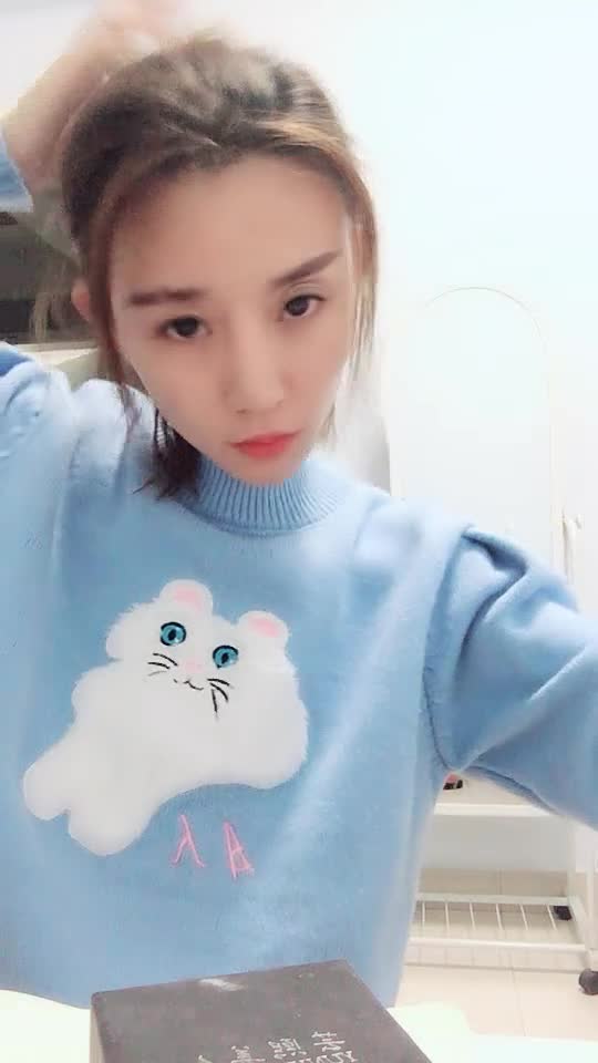 【菟菟呐】居家素颜~情趣制服~跳蛋塞B~互动抽插自慰【56V】 (2)