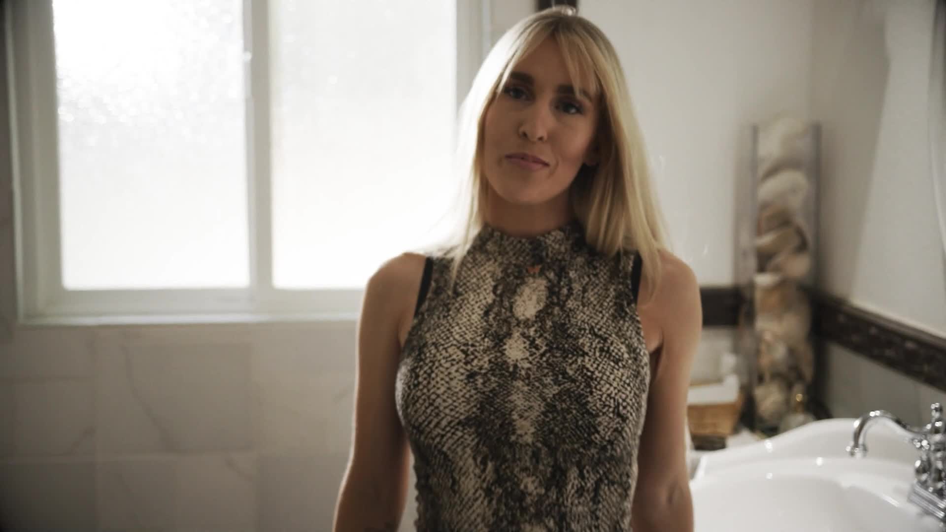 missax.23.03.24.sarah.taylor.the.photoshoot.incident