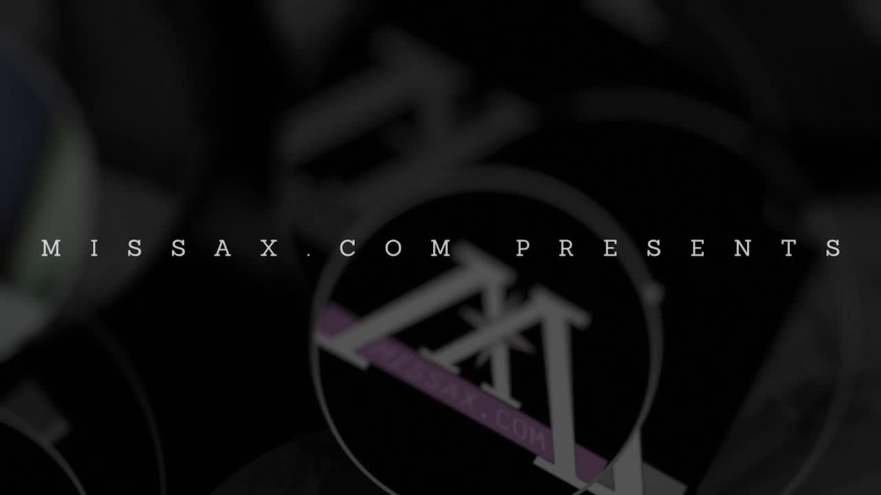 missax.16.05.18.allie.summers.prove.it