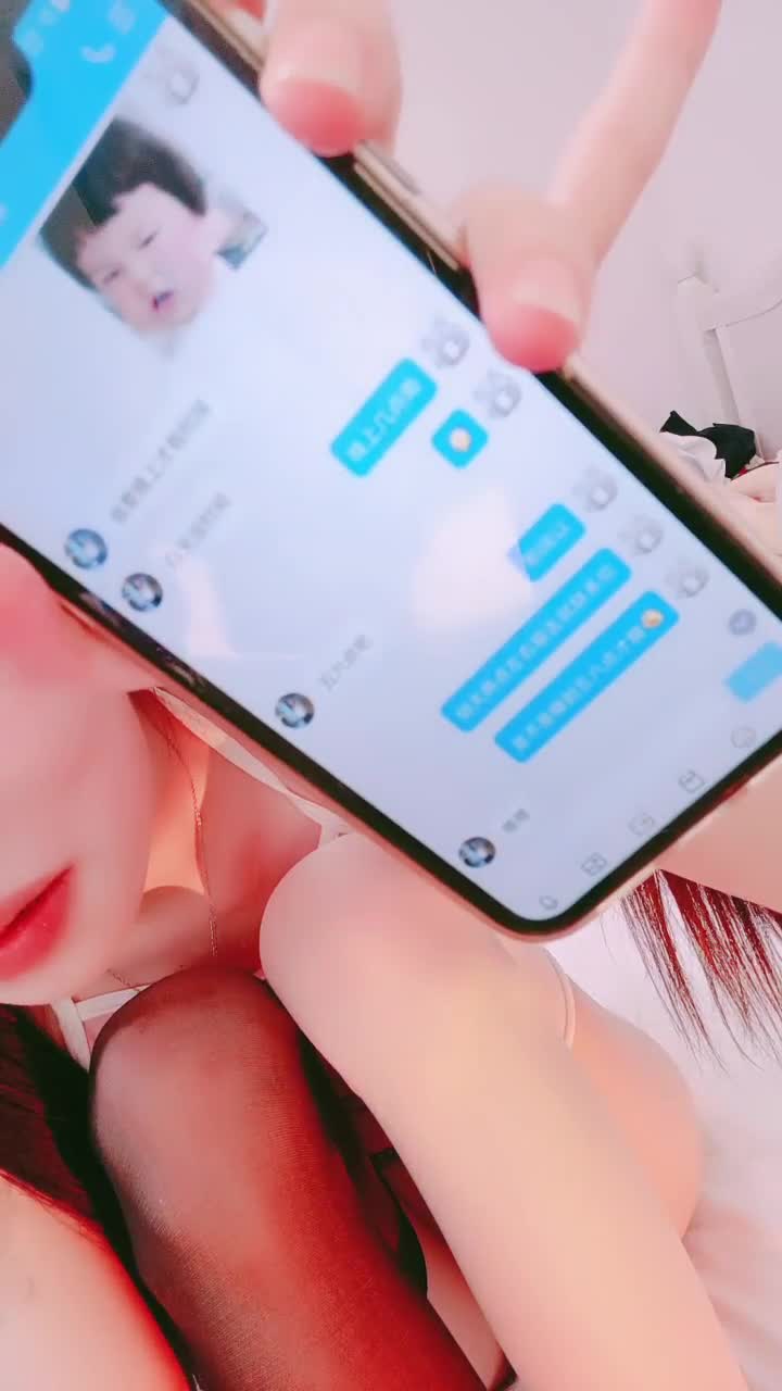 【四川萝莉】不停叫爸爸的骚女儿~无毛逼白虎【16V】 (14)