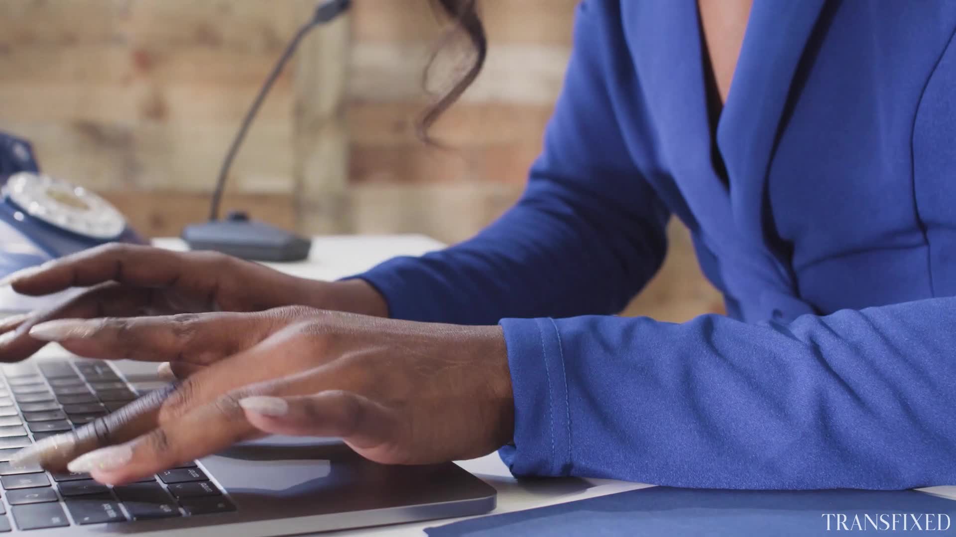 narcos-tfx-22-02-25-ana-foxxx-and-korra-del-rio-the-job-interview-1080p