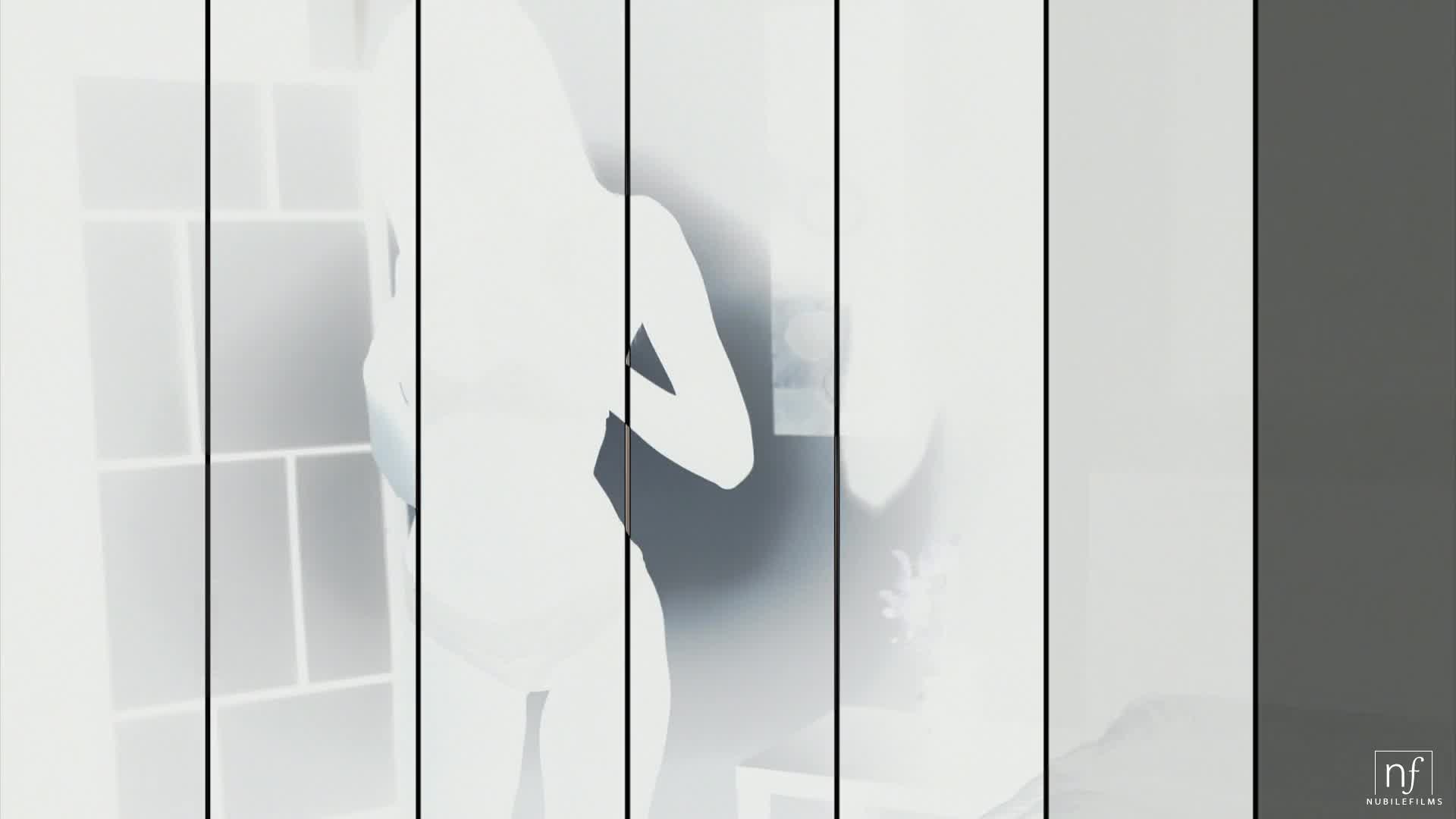 nubilef.15.06.06.marley.brinx.in.the.spotlight