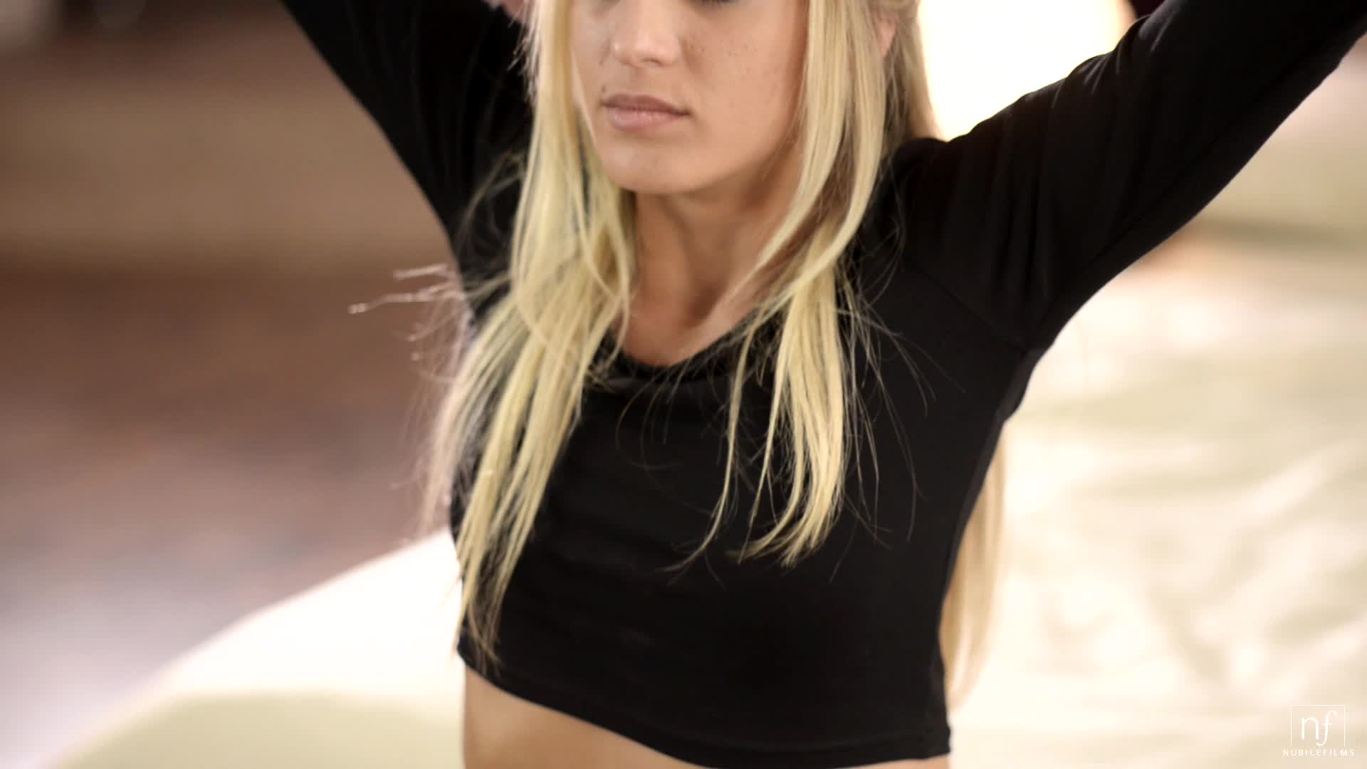 nubilef.14.06.26.jassie.gold.natural.beauty