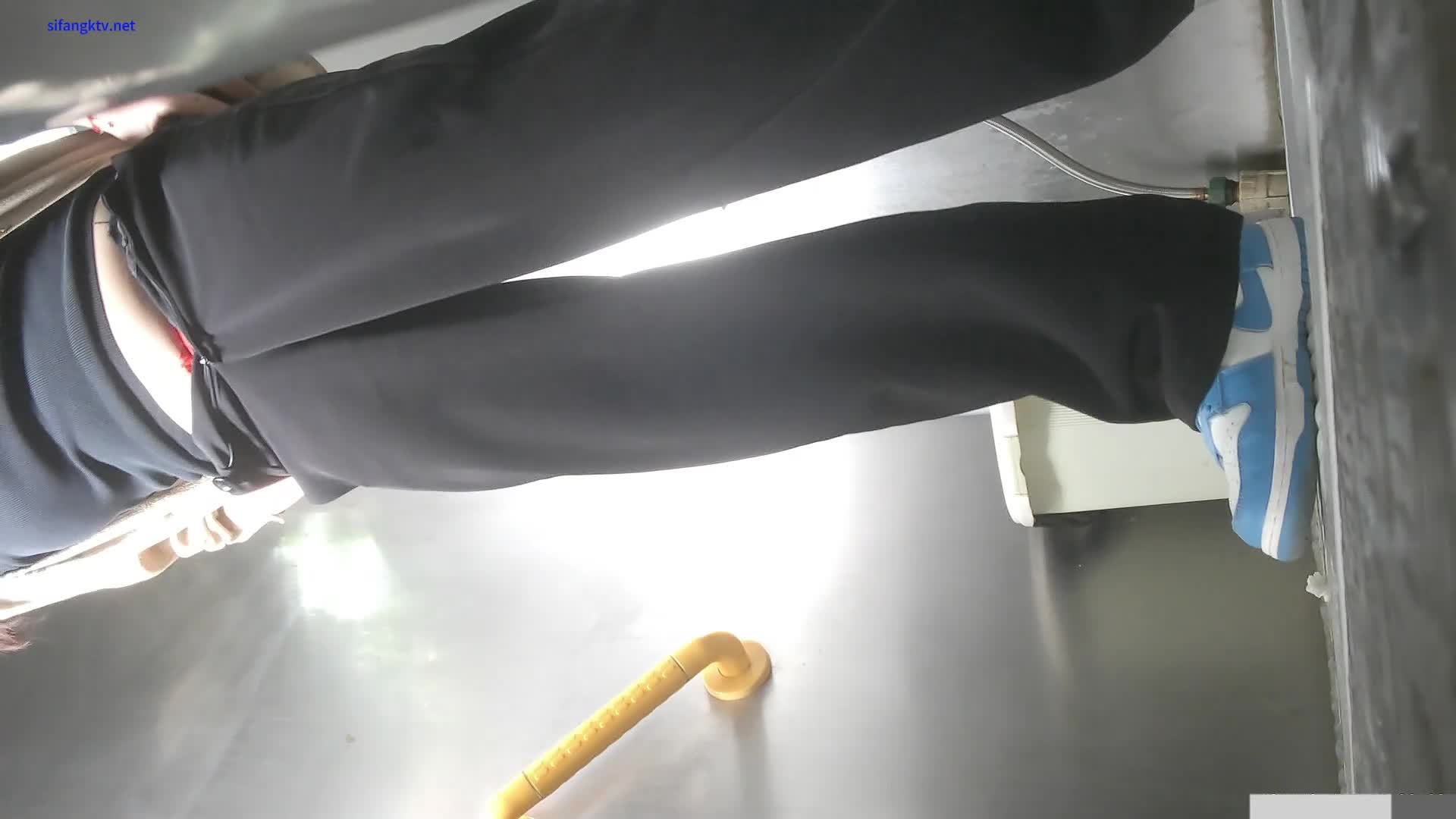 师范大学厕所的青春靓丽