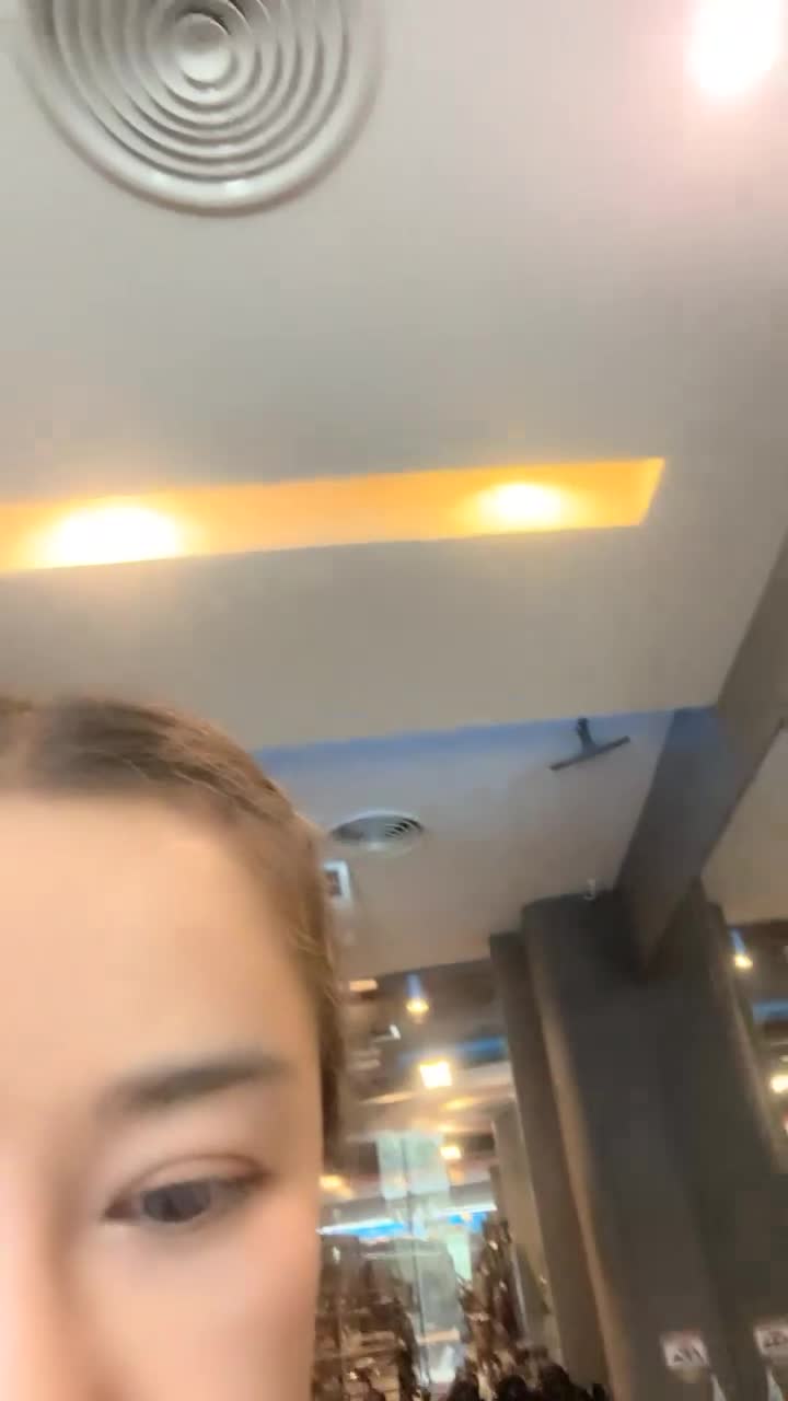 【翘臀桃桃】猛男店厕所验屌~够大就带回家玩~狂干喷水【20v】 (1)