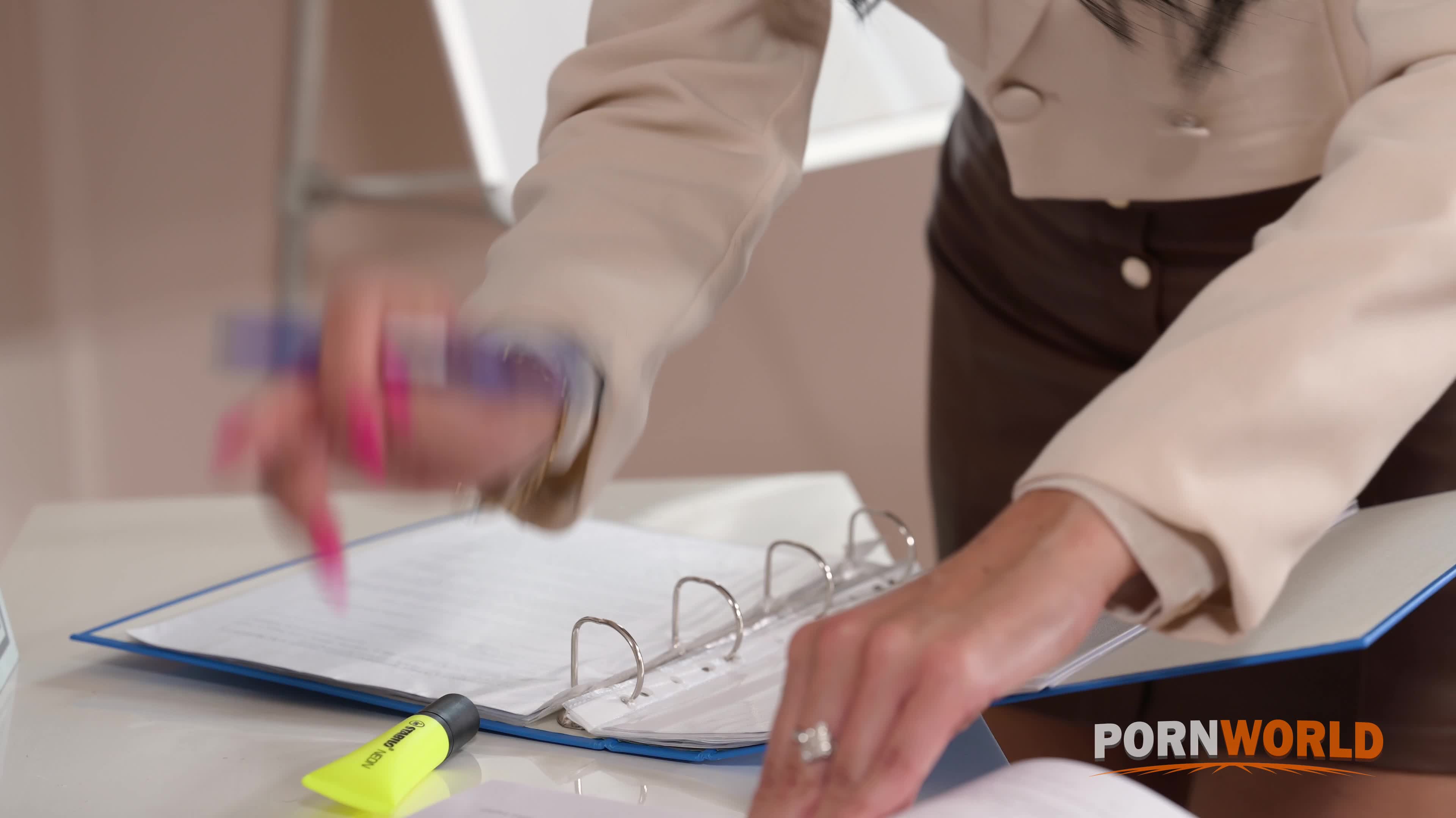 pornworld.23.09.14.anissa.kate.and.ania.kinski.part.1.4k