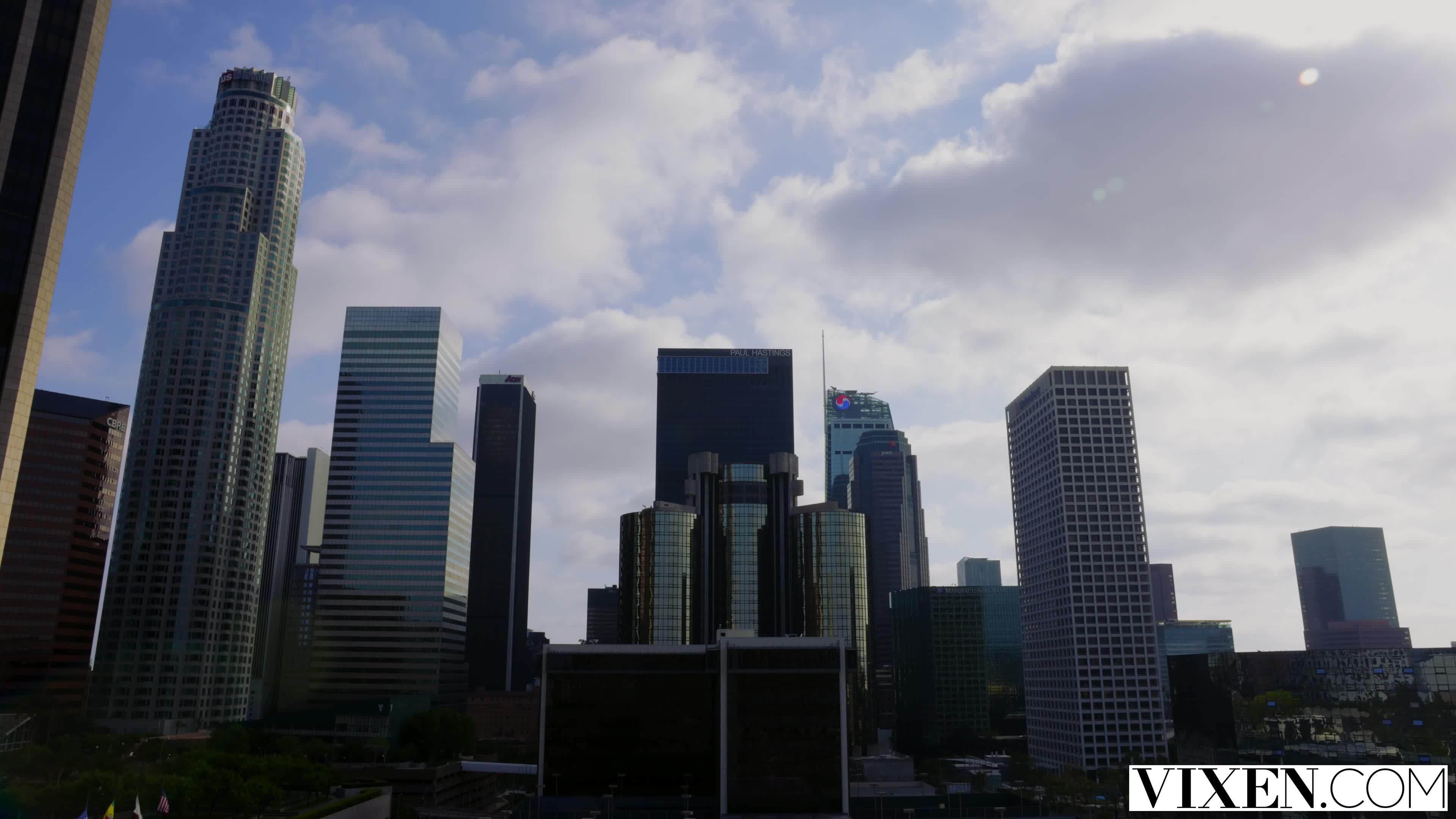 2023.04.07vicmarie-lucrativeoffer(103926)