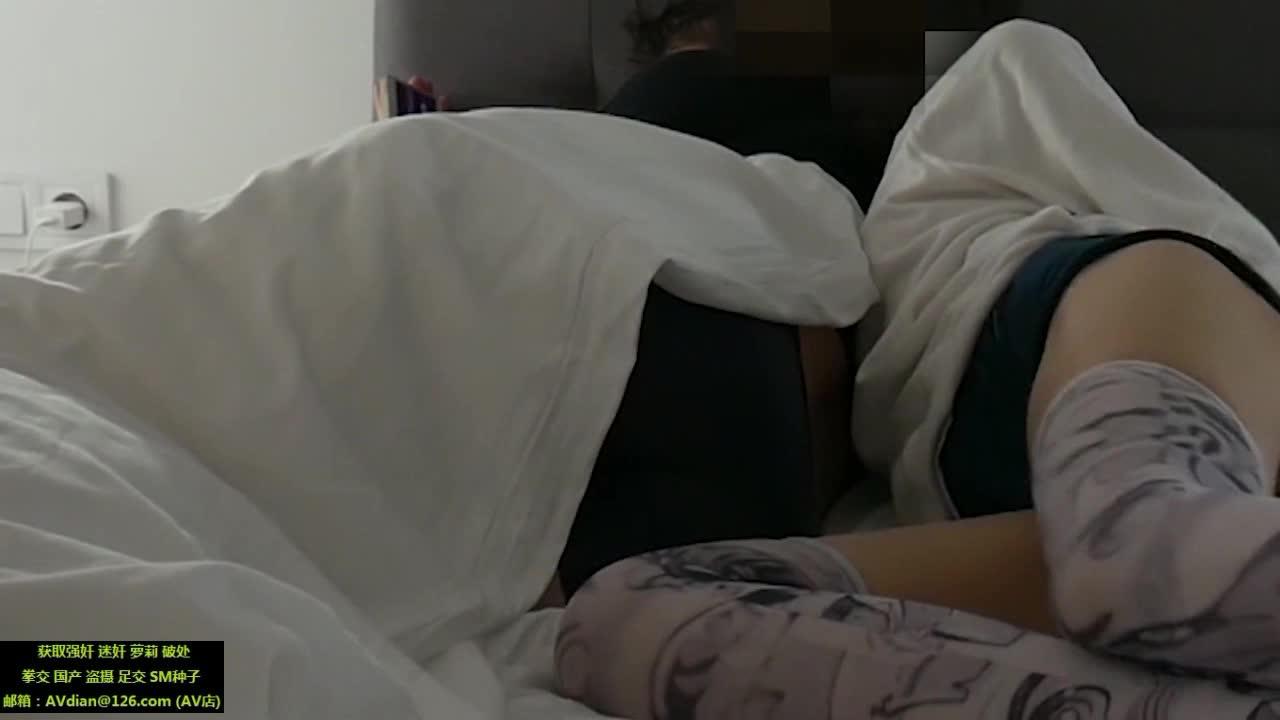 Cuckold Wife Didn`t know Bull Cums inside.mp4