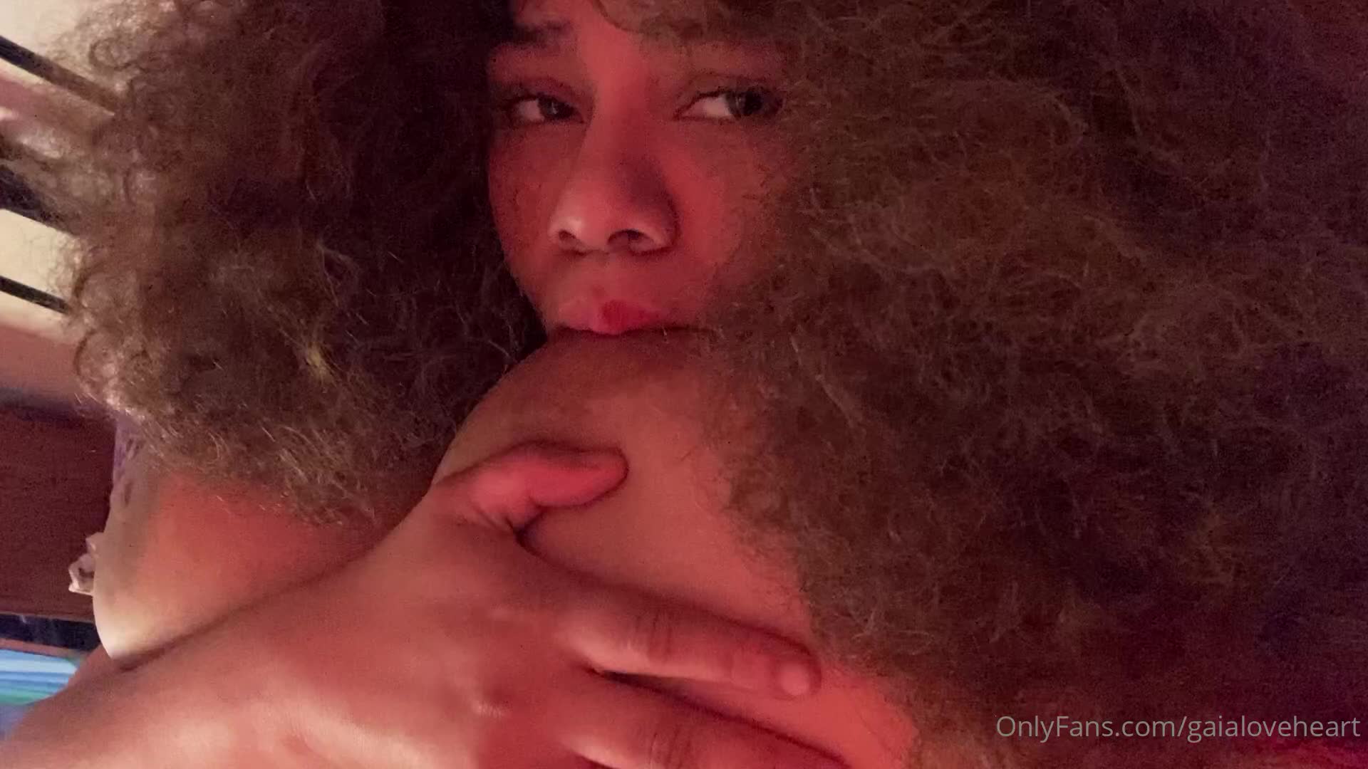 gaialoveheart (0196)