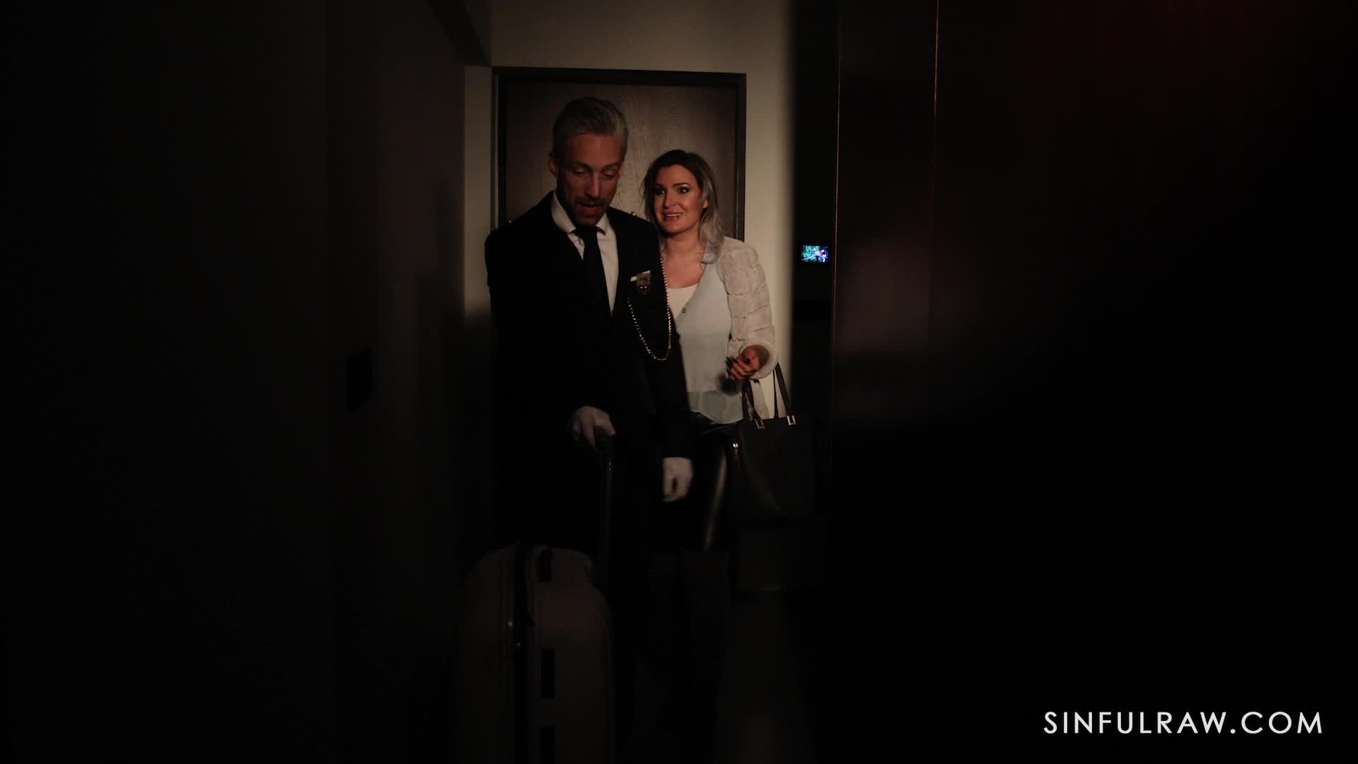 sinful.21.03.09.alexxa.vice