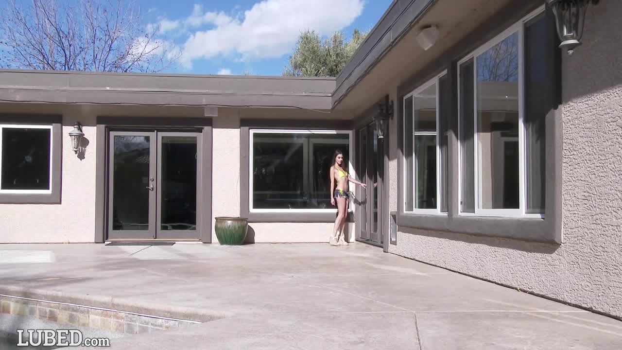 20170228_lubed girl next door_arielle faye