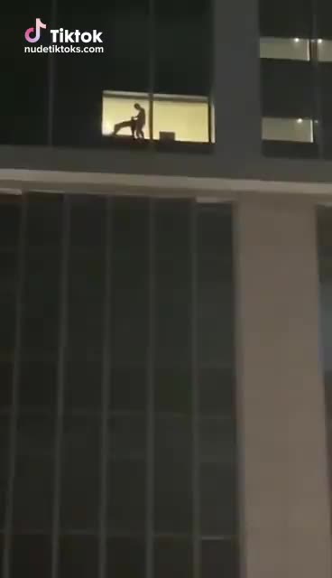 tiktokadult-1368713075528982530-20210308_080001-vid1