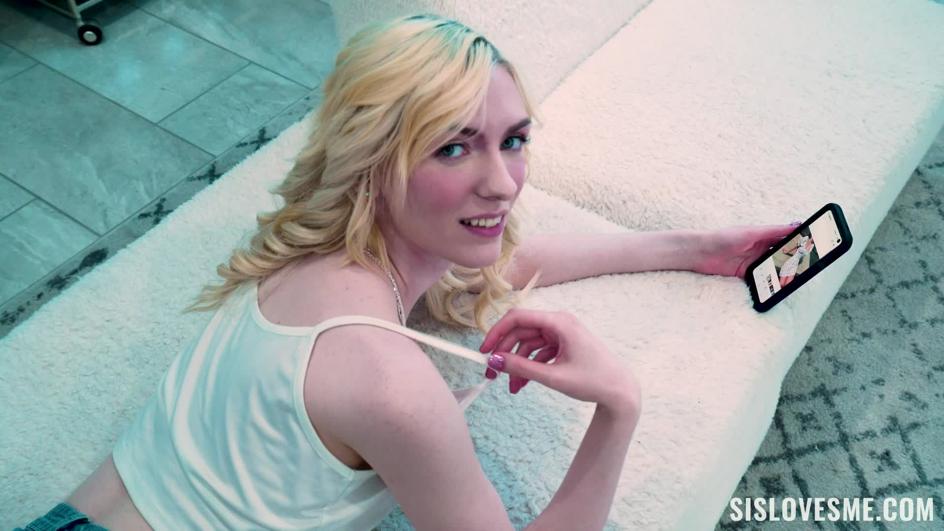 sislovesme.21.08.13.celestina.blooms.summertime.seduction