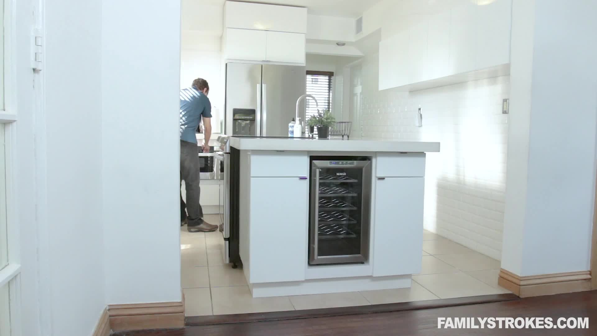 familystrokes.18.04.19.xianna.hill