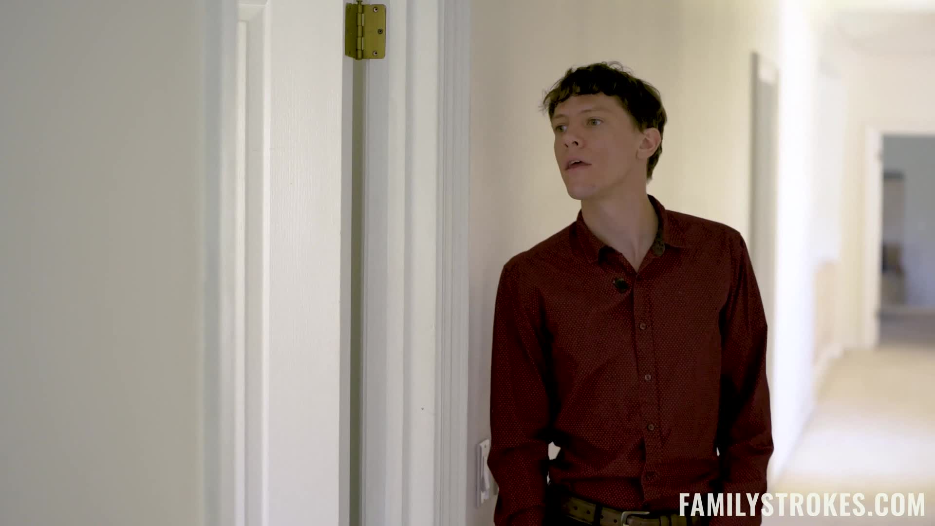 familystrokes.21.04.01.jane.rogers.and.jessica.ryan.seducing.the.easter.bunny