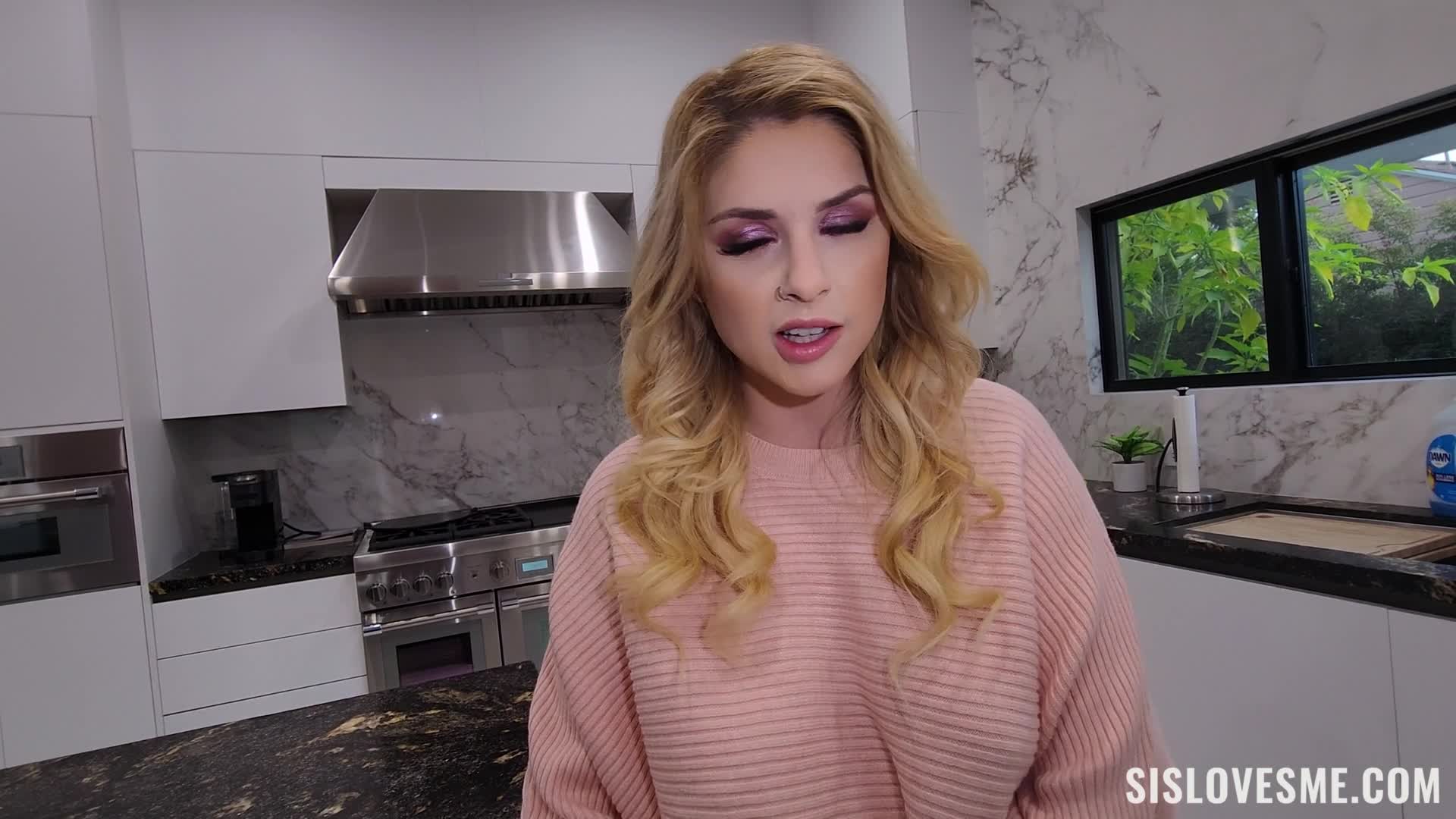 sislovesme.23.01.27.kenzie.love.and.riley.reign.i.dont.like.your.girlfriend