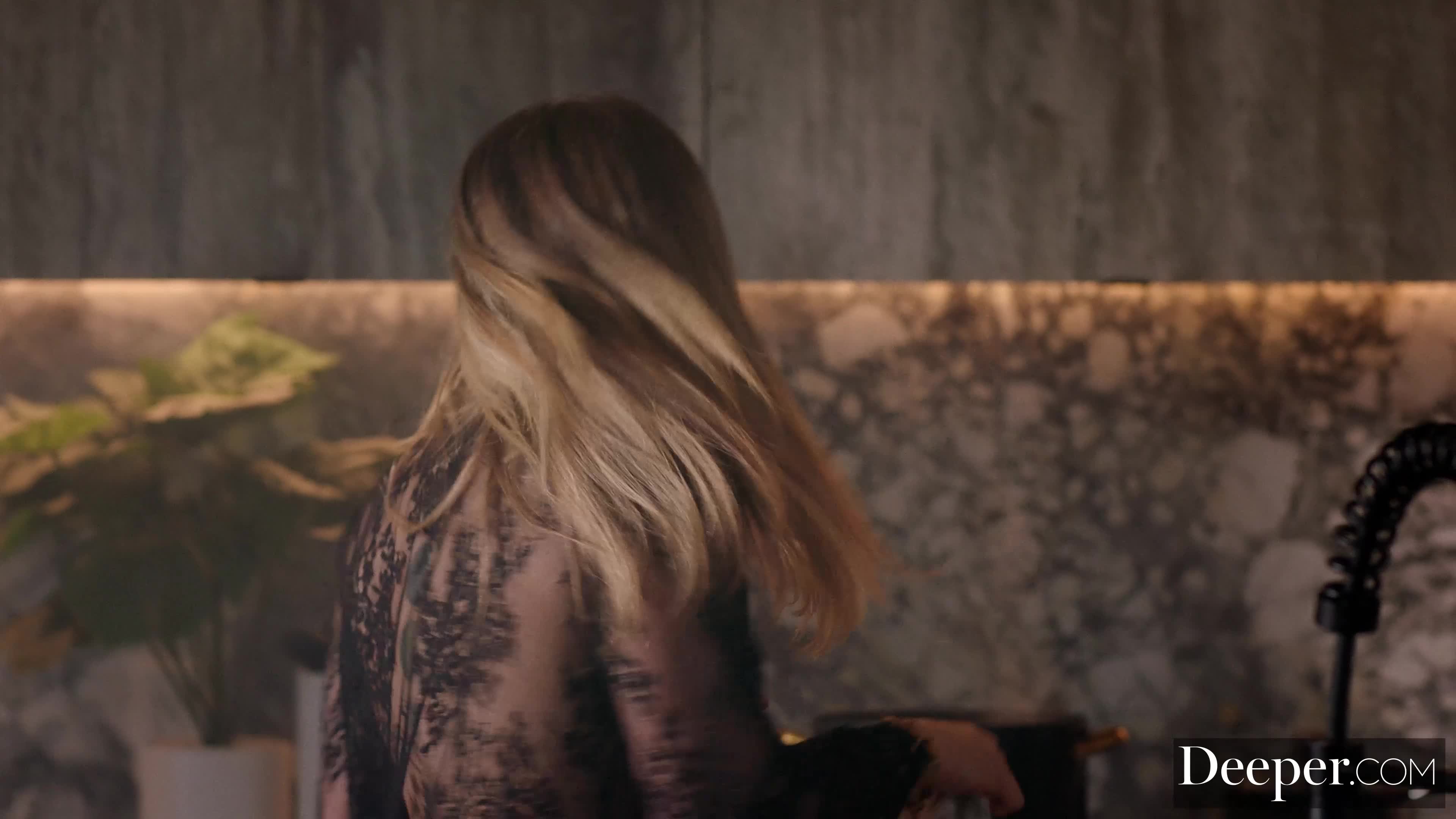 deeper.24.03.21.anna.claire.clouds.before.the.guests.arrive.xxx