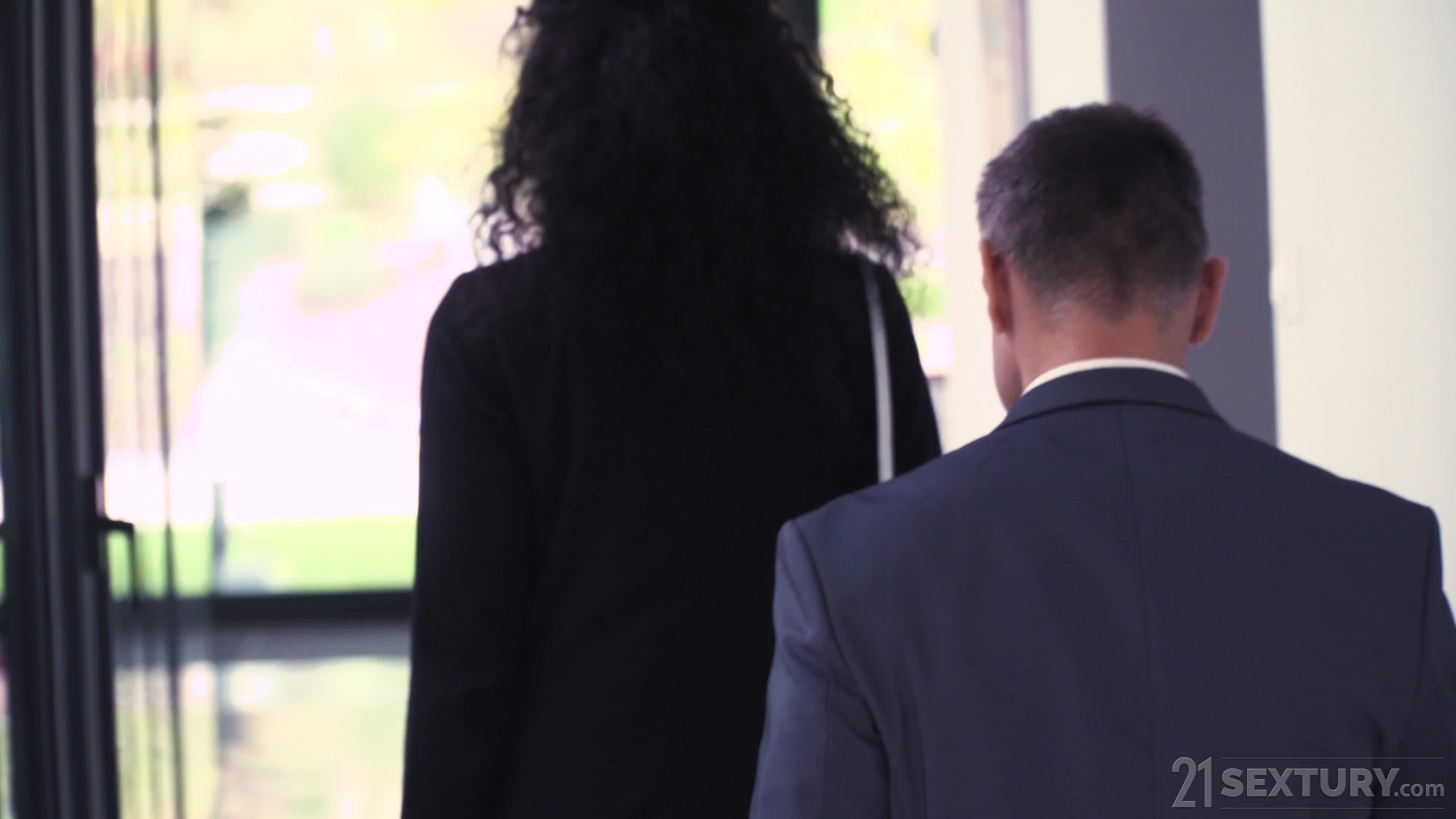 footsiebabes.22.12.20.toby.romy.indy.footsie.meeting.xxx.2160p.mp4-4kporn