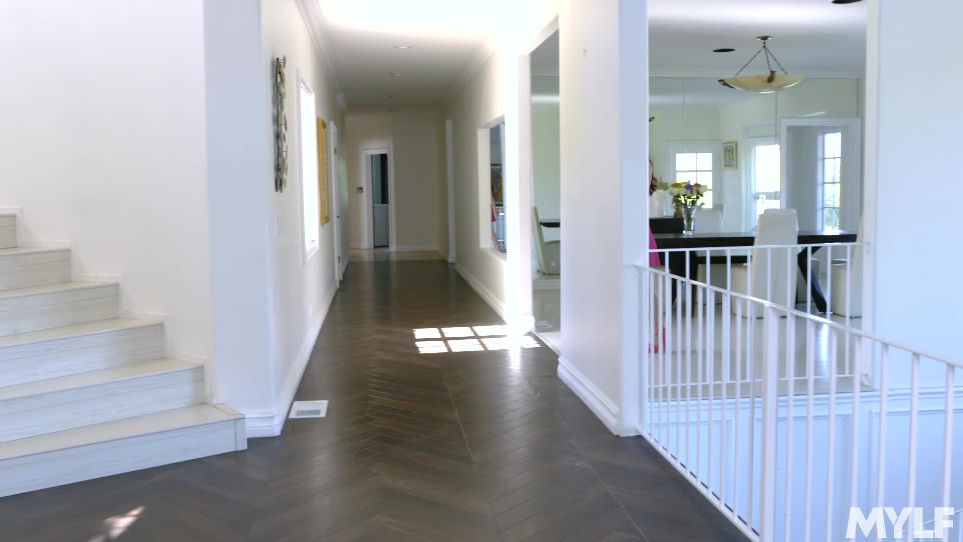 milfty.19.09.13.lexi.luna.were.basically.family-sample