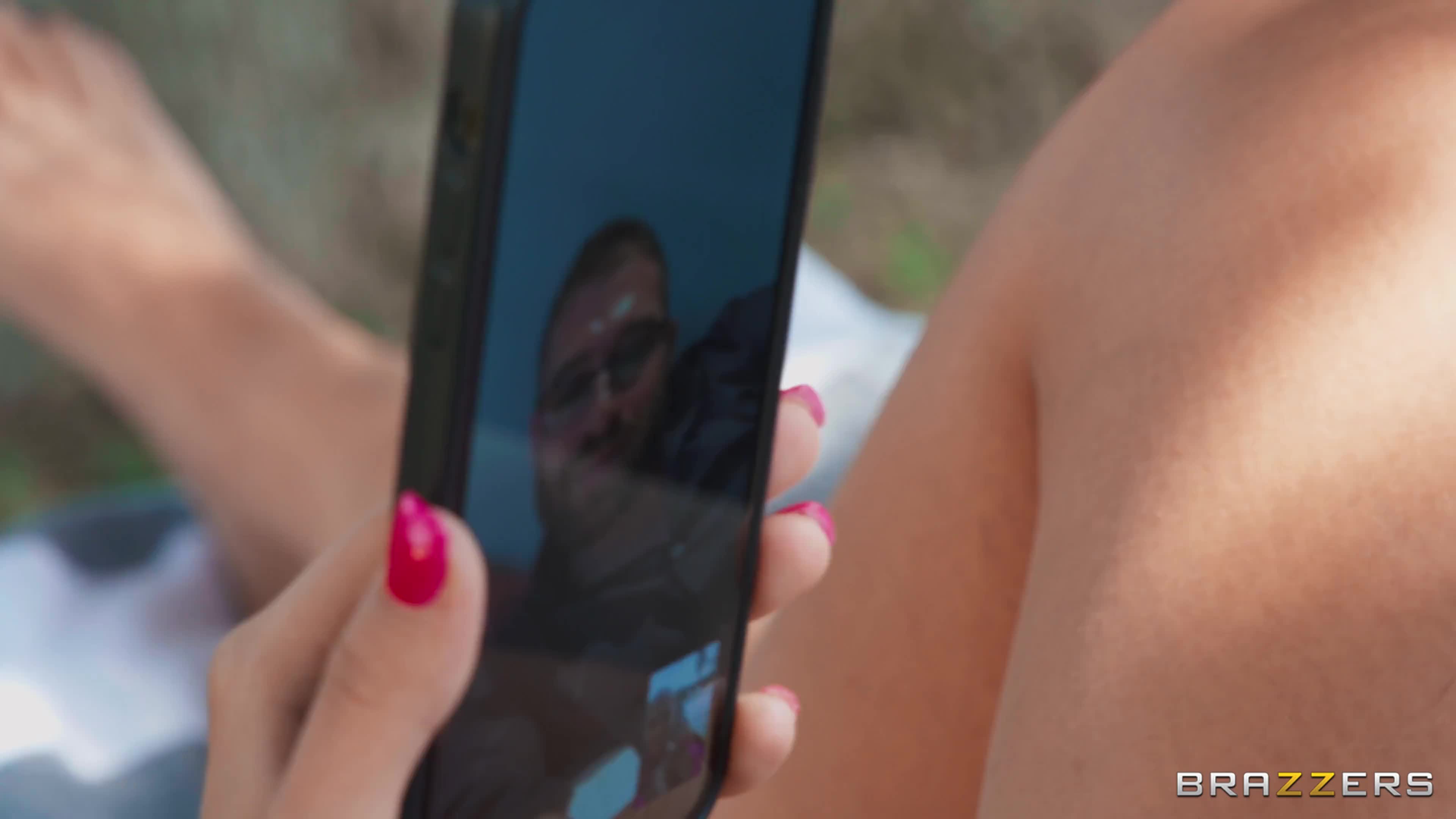 brazzersexxtra.23.12.12.jennifer.mendez.stuck.and.double.ass.fucked.4k