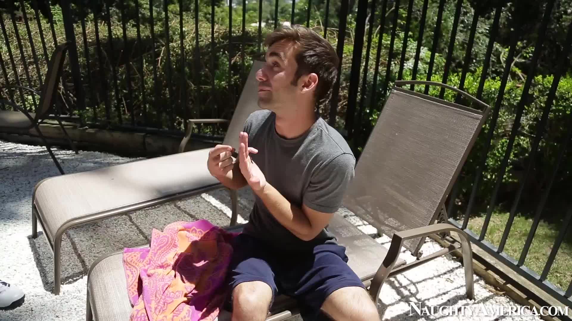 ihaw.13.08.29.jessica.robbin