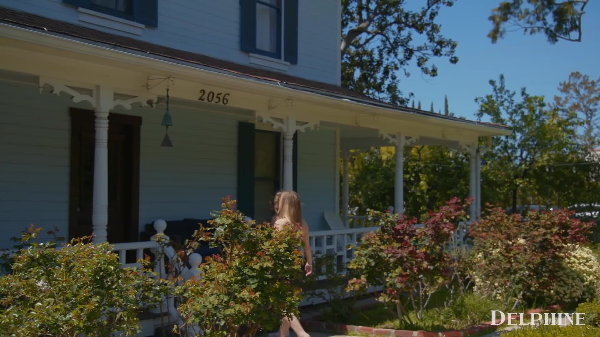 delphine.23.04.27.nicole.aria.anna.claire.clouds.xxx.1080p.hevc.x265.prt