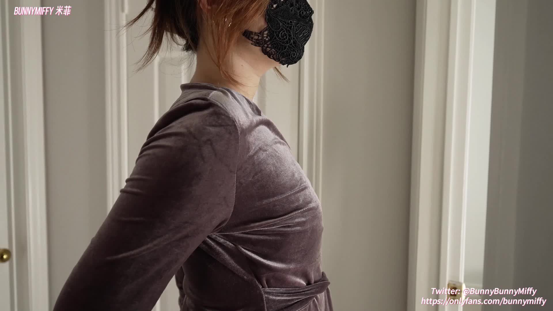 2048.cc -onlyfans.2024.bunnymiffy.lonely.young.housewife.seduces.decoration.master.xxx