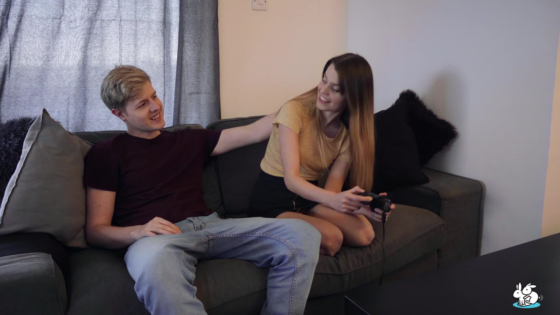 trueamateurs.20.03.29.jamie.young-sample