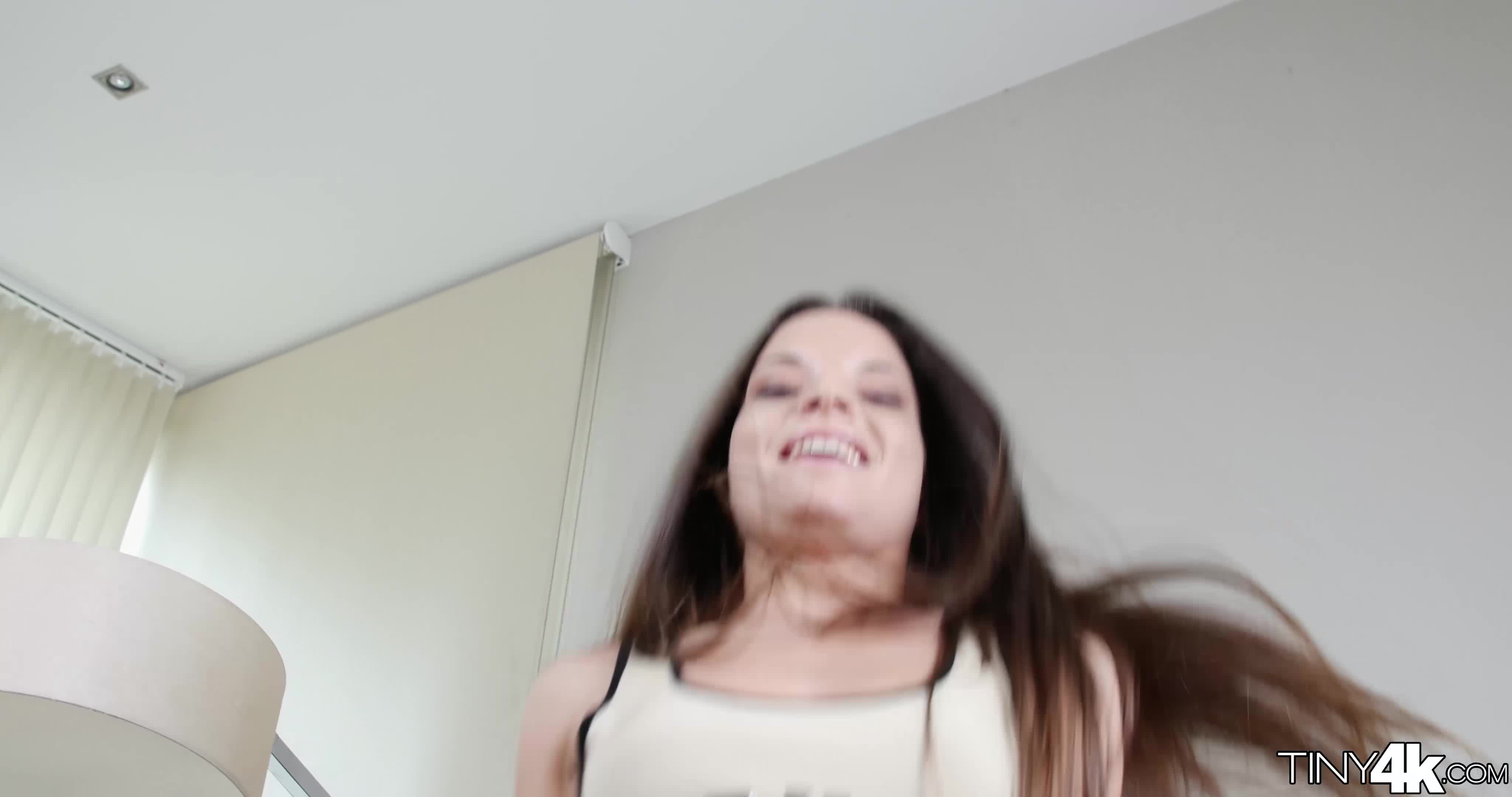 tiny4k.15.04.30.anita.bellini.4k