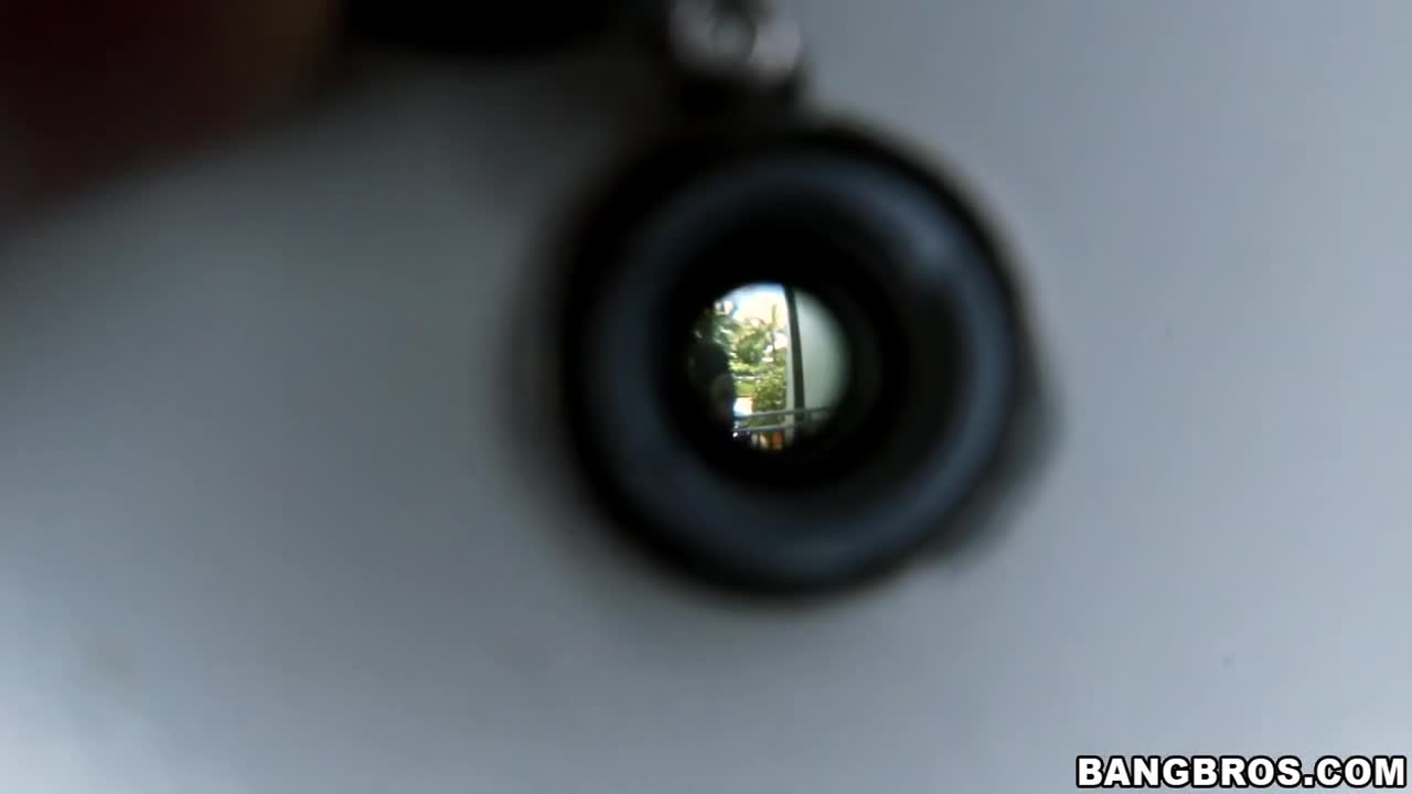 20140708_amateur brunette loves black dick_kali kavalli