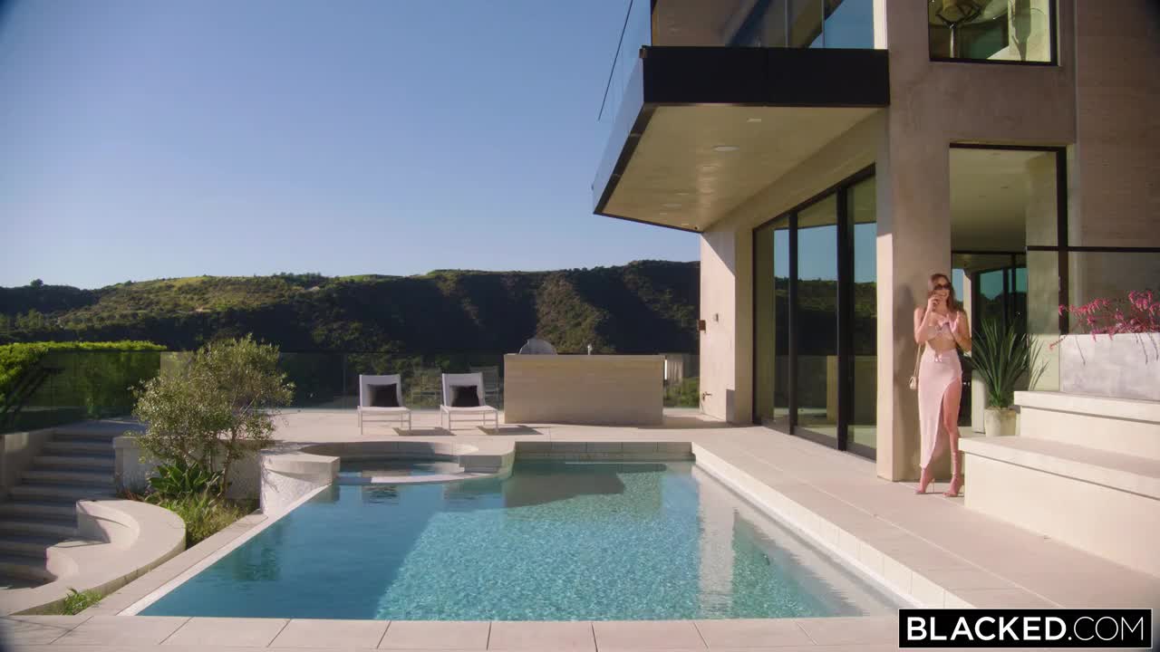 2048.cc -blacked.24.04.08.raina.rae.720p