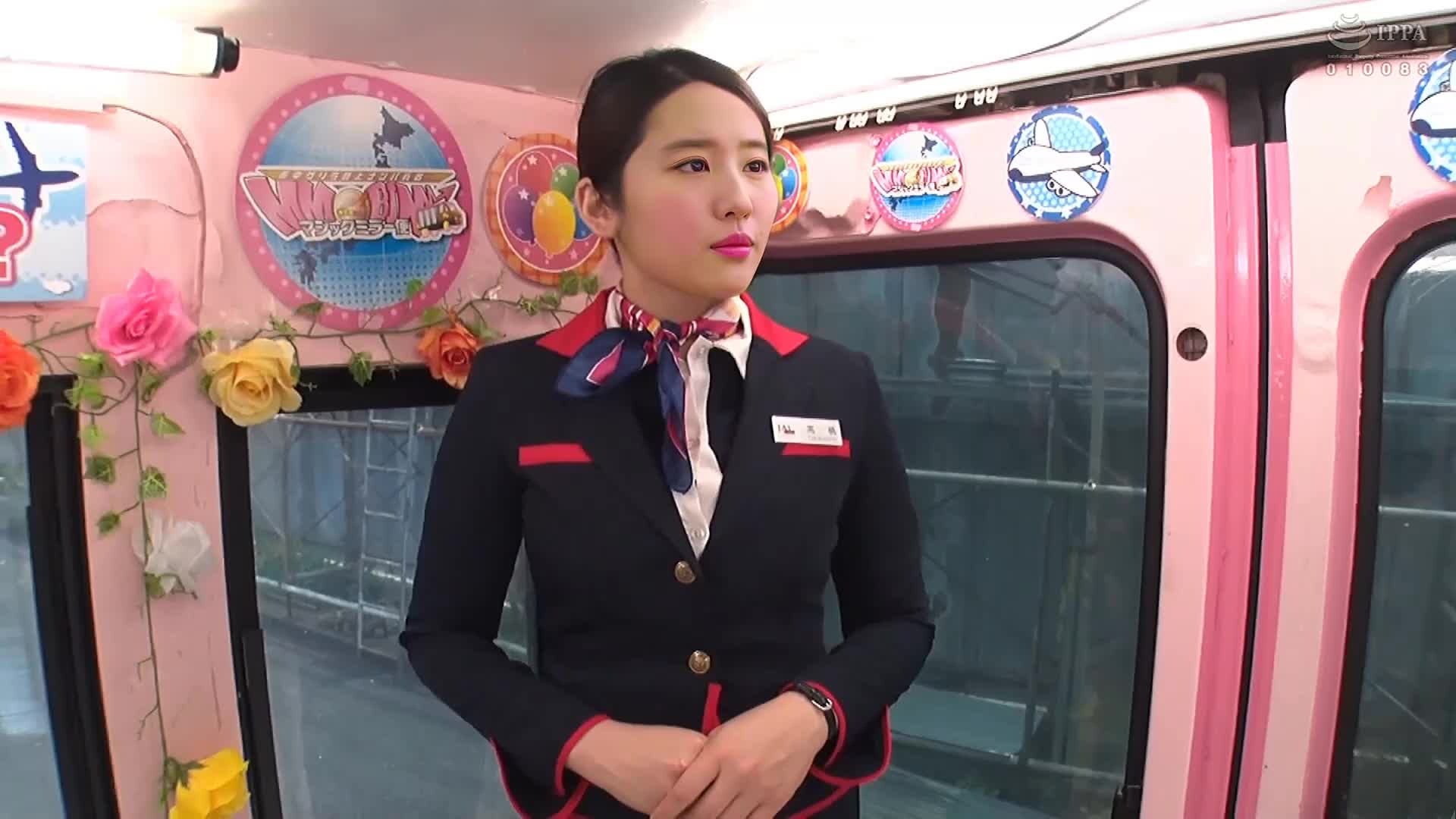 刘亦菲 黑丝为了金钱出卖肉体